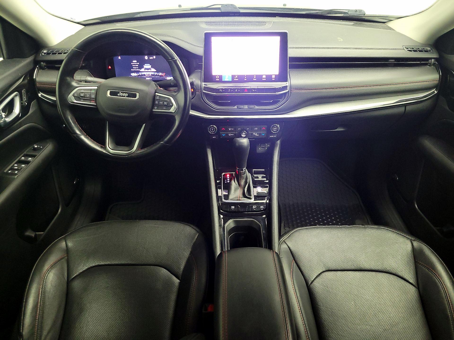 Thumbnail: 2022 Jeep Compass - 9