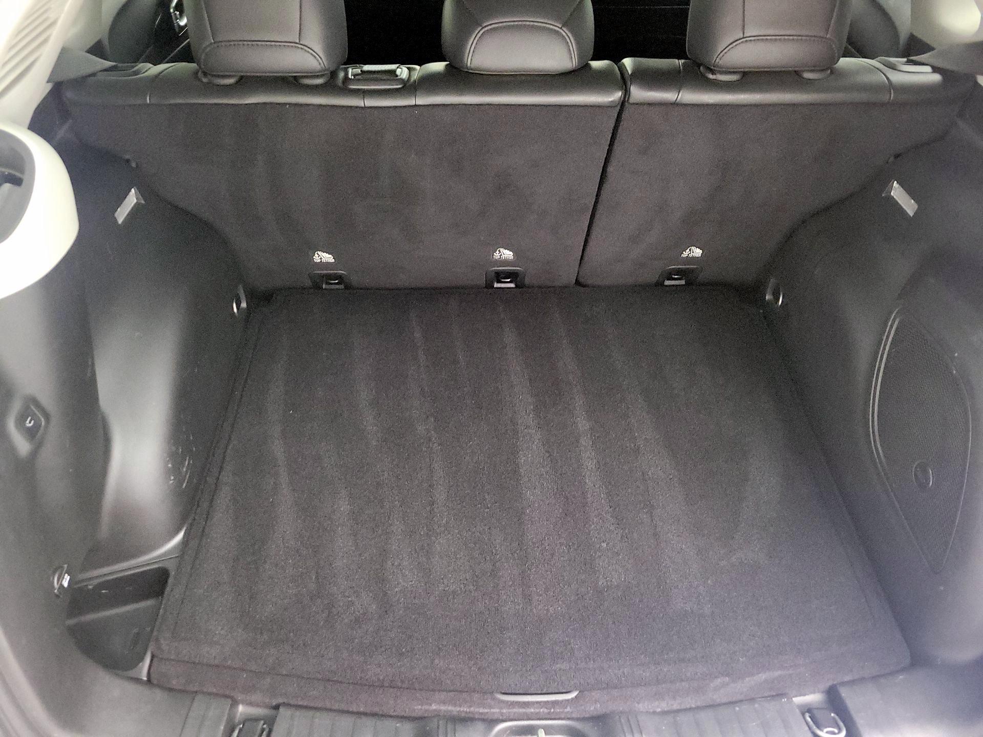 Thumbnail: 2022 Jeep Compass - 16