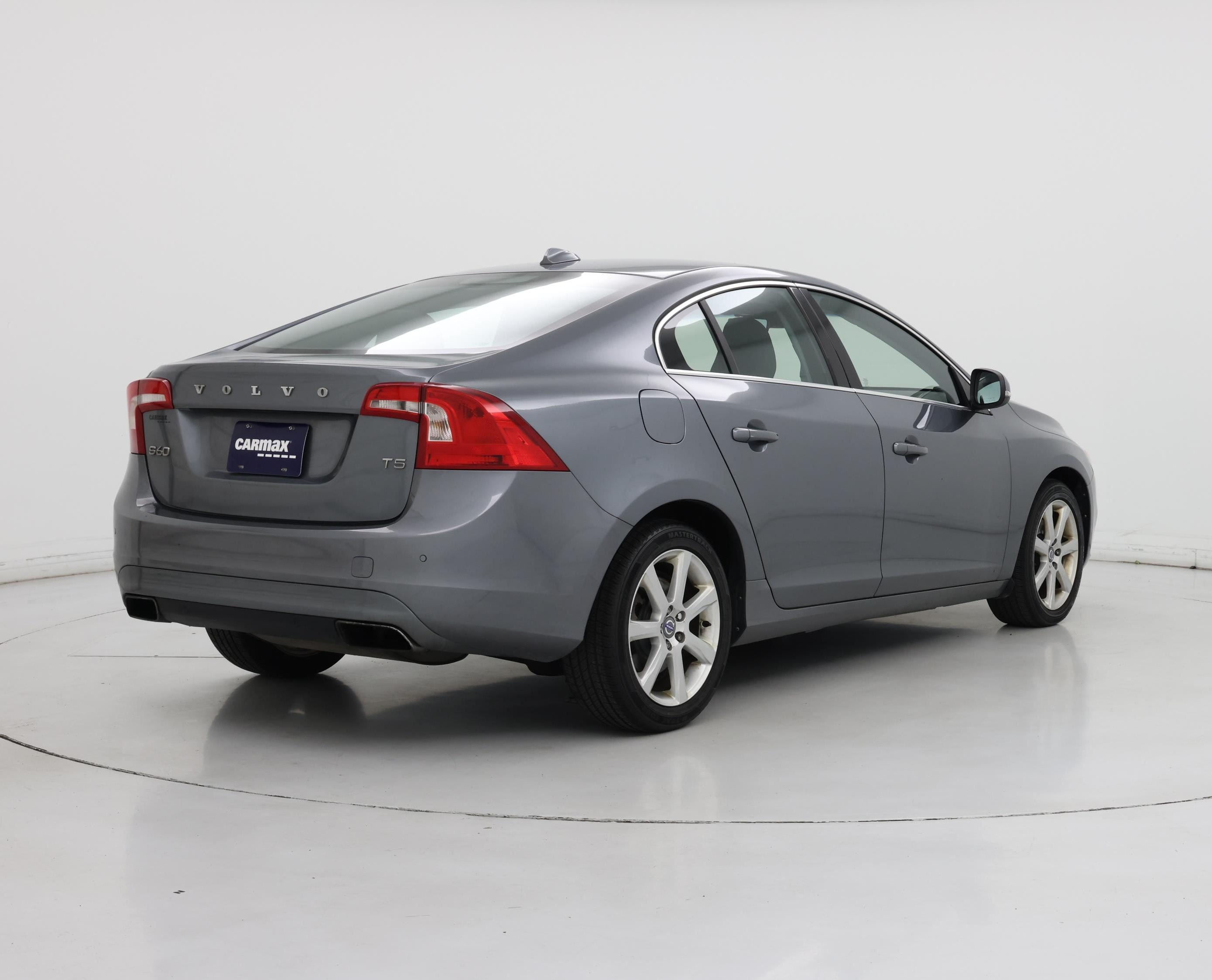 Thumbnail: 2016 Volvo S60 - 8
