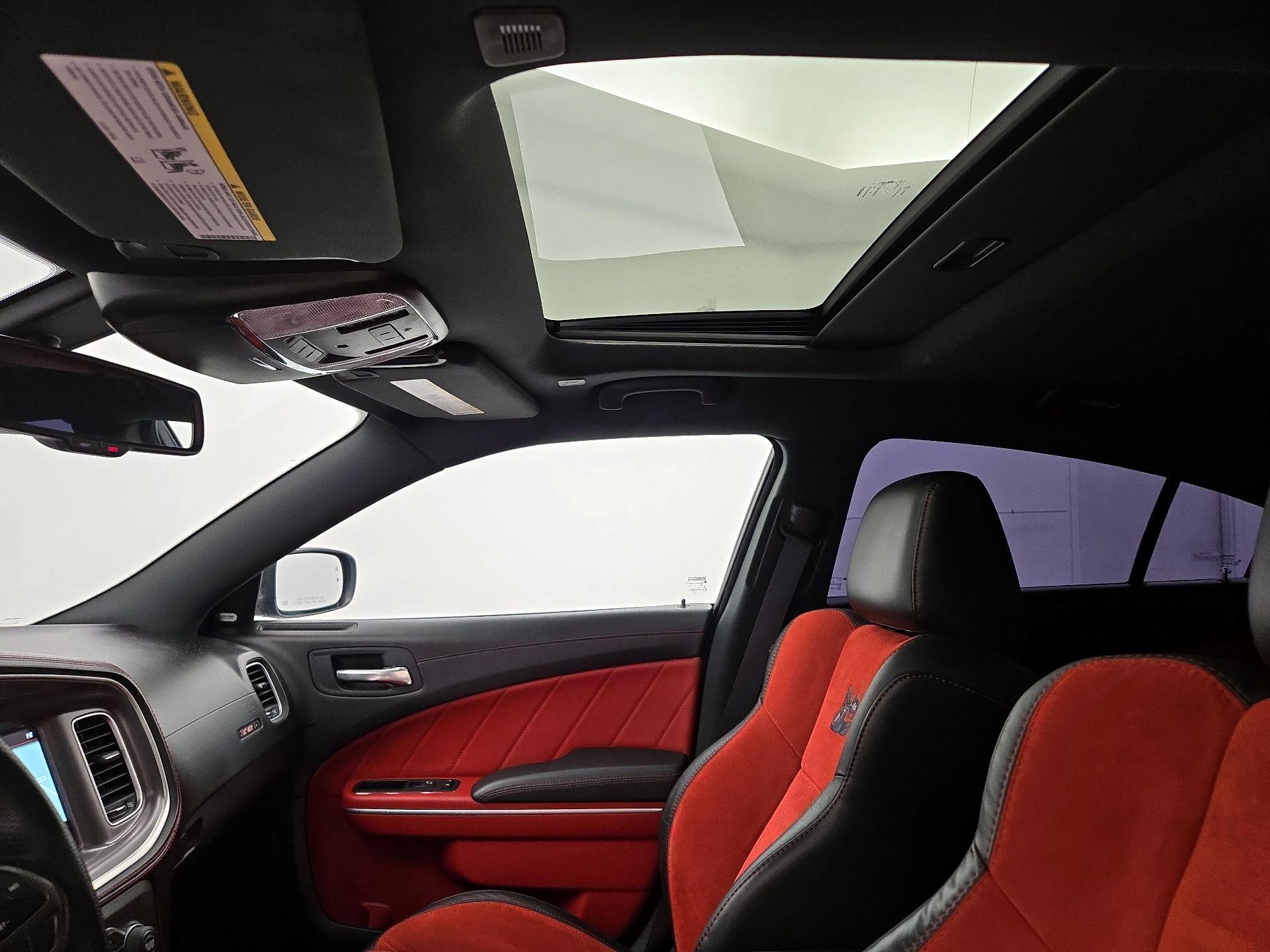 Thumbnail: 2022 Dodge Charger - 20