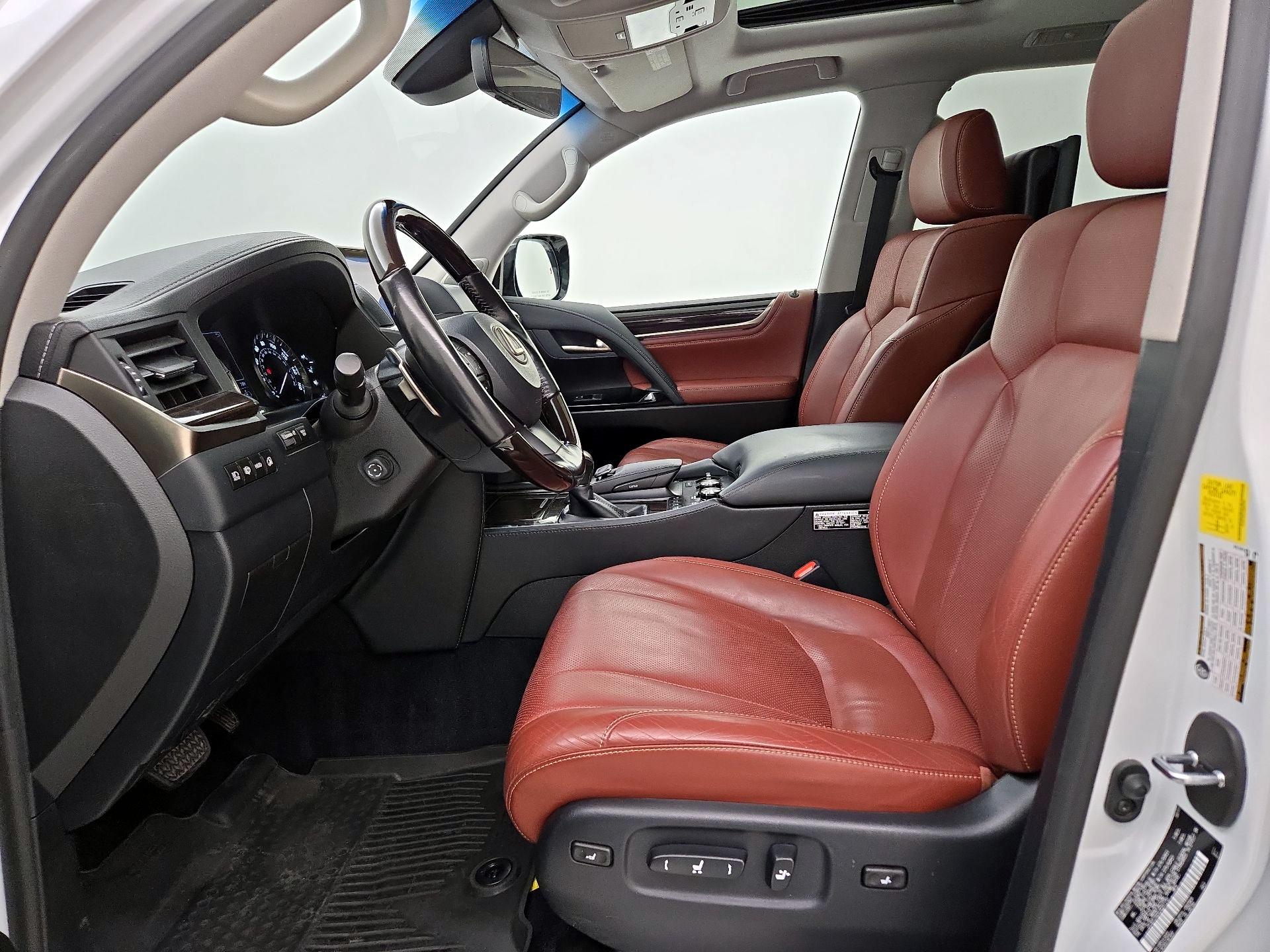 Thumbnail: 2018 Lexus LX - 11