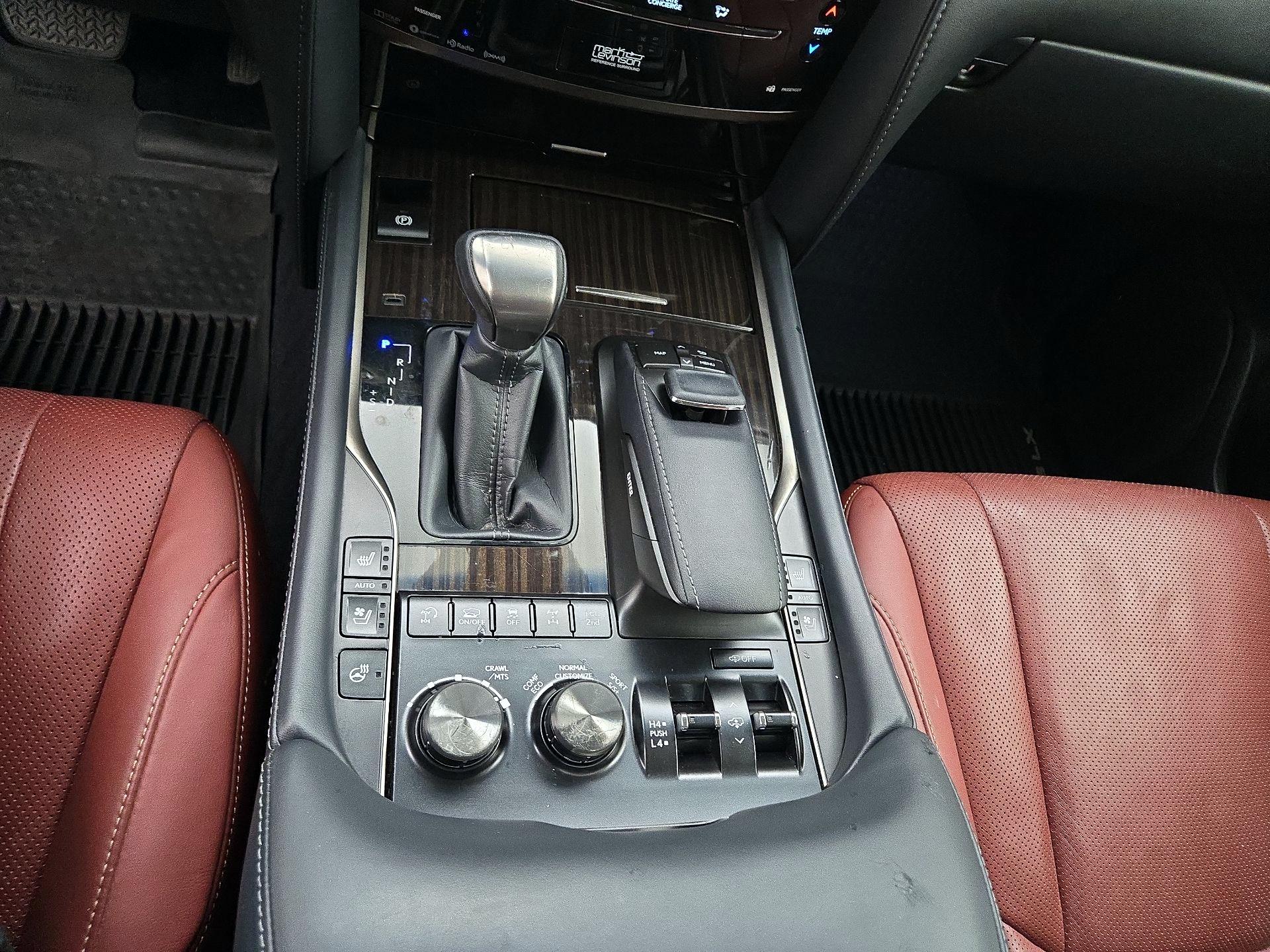 Thumbnail: 2018 Lexus LX - 18