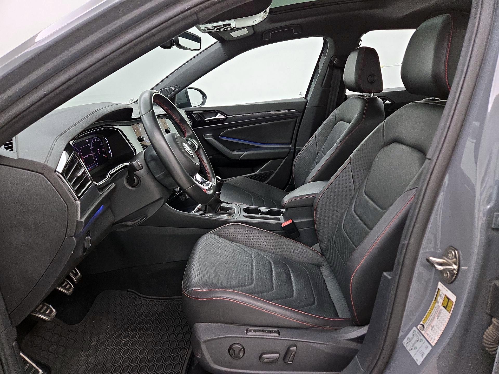 Thumbnail: 2019 Volkswagen Jetta - 11