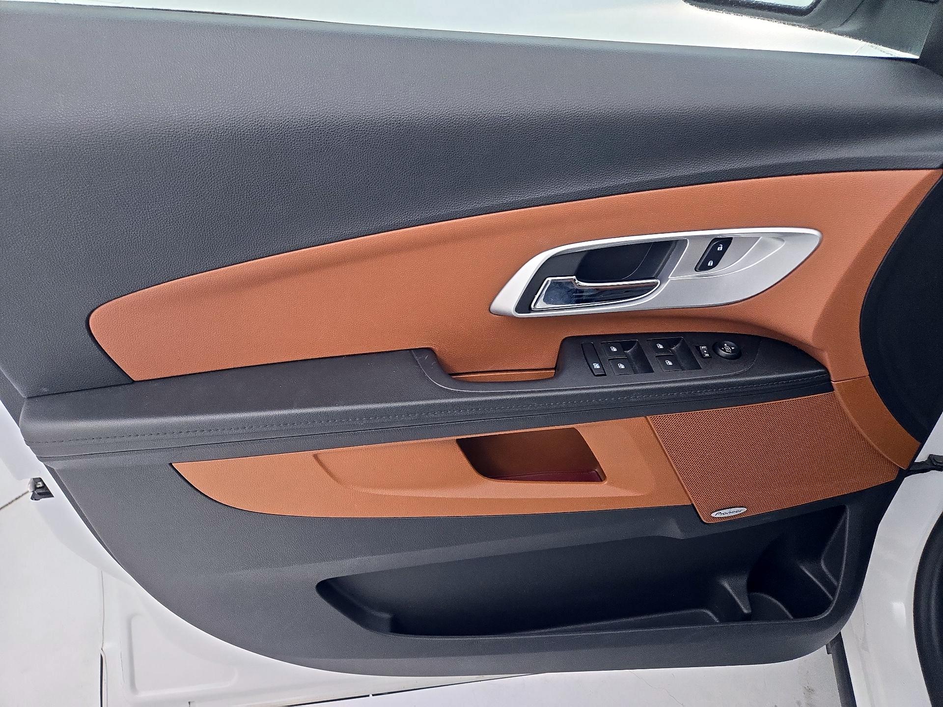 Thumbnail: 2016 Chevrolet Equinox - 12