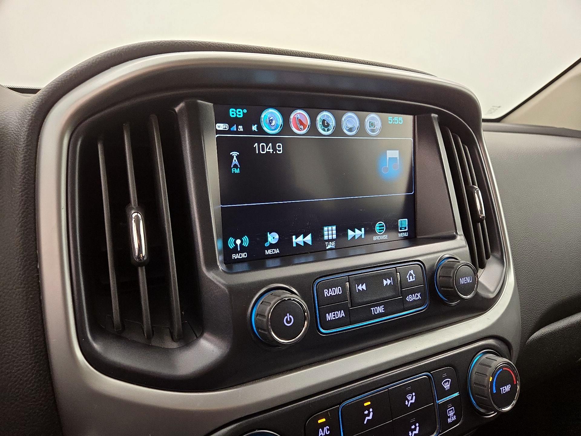 Thumbnail: 2018 Chevrolet Colorado - 15