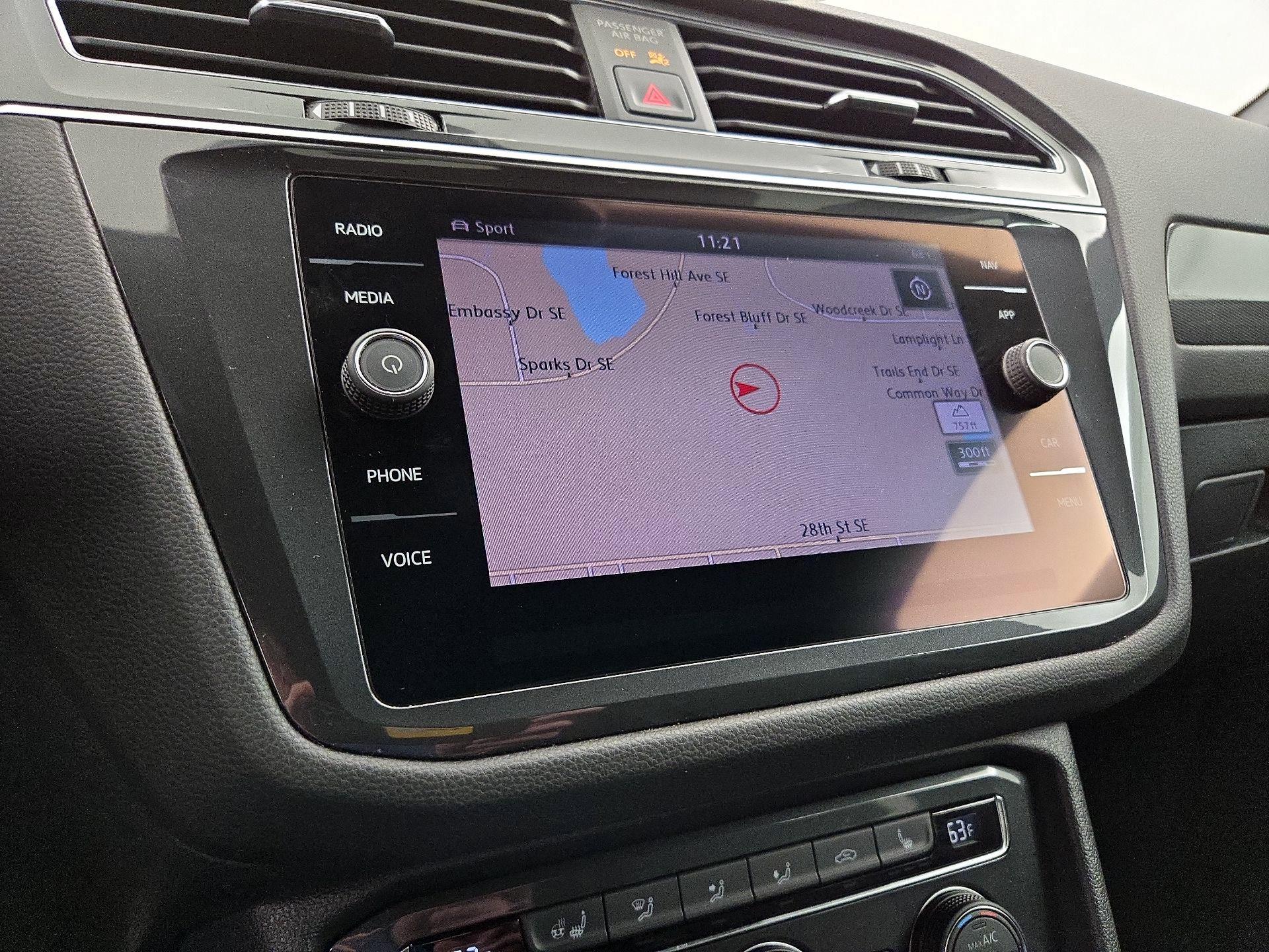 Thumbnail: 2019 Volkswagen Tiguan - 14