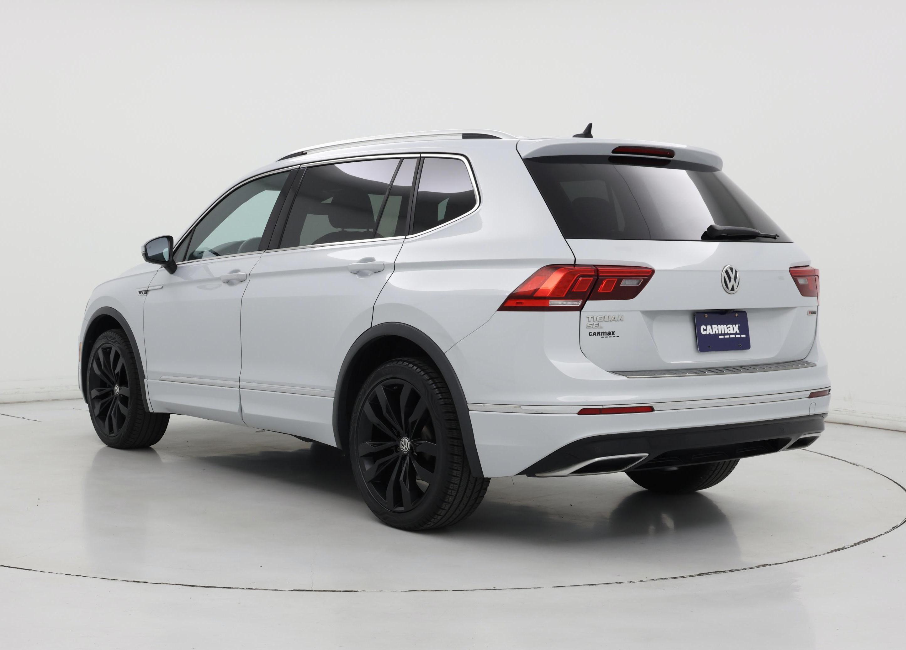 Thumbnail: 2019 Volkswagen Tiguan - 2