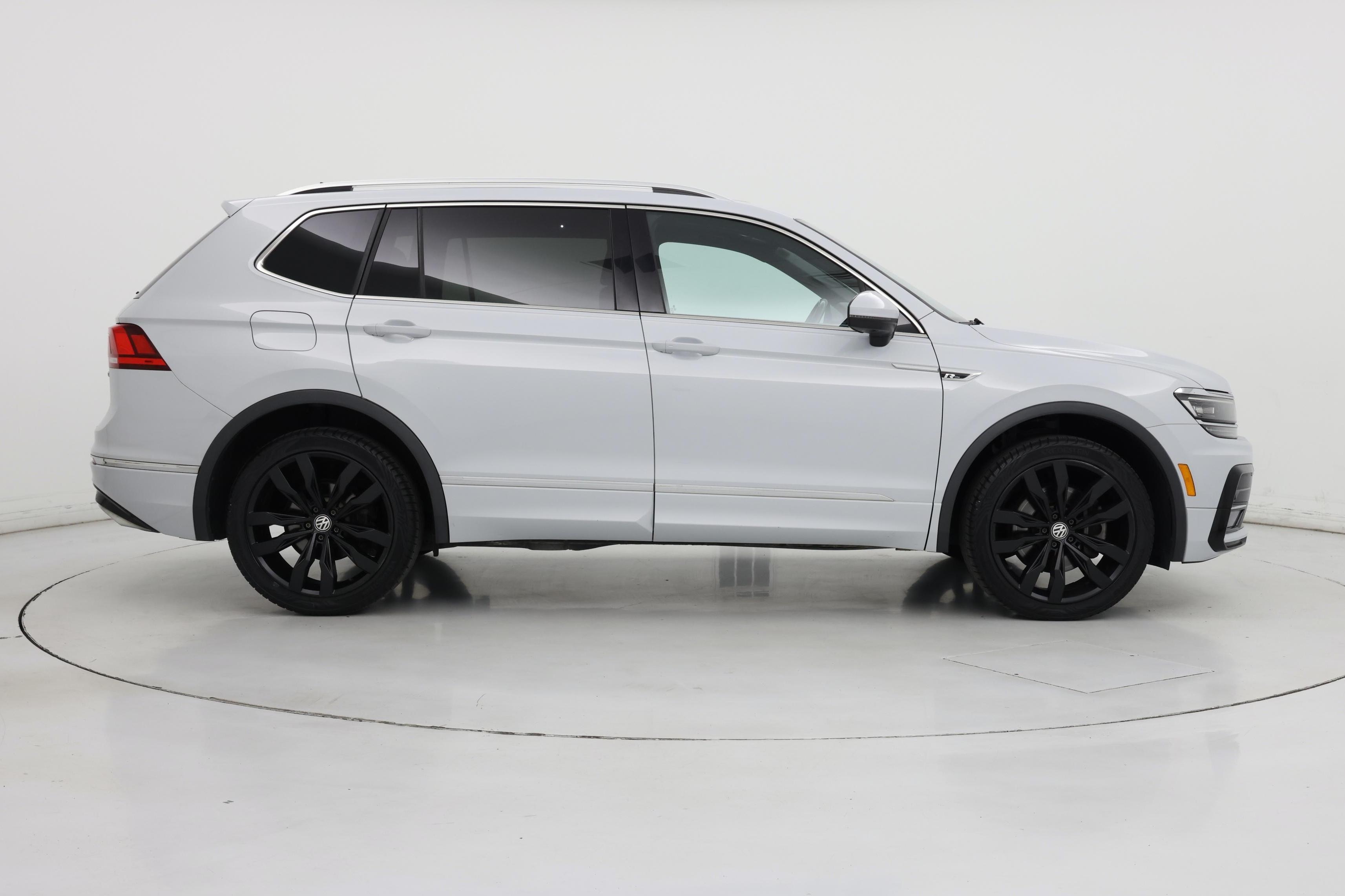 Thumbnail: 2019 Volkswagen Tiguan - 7
