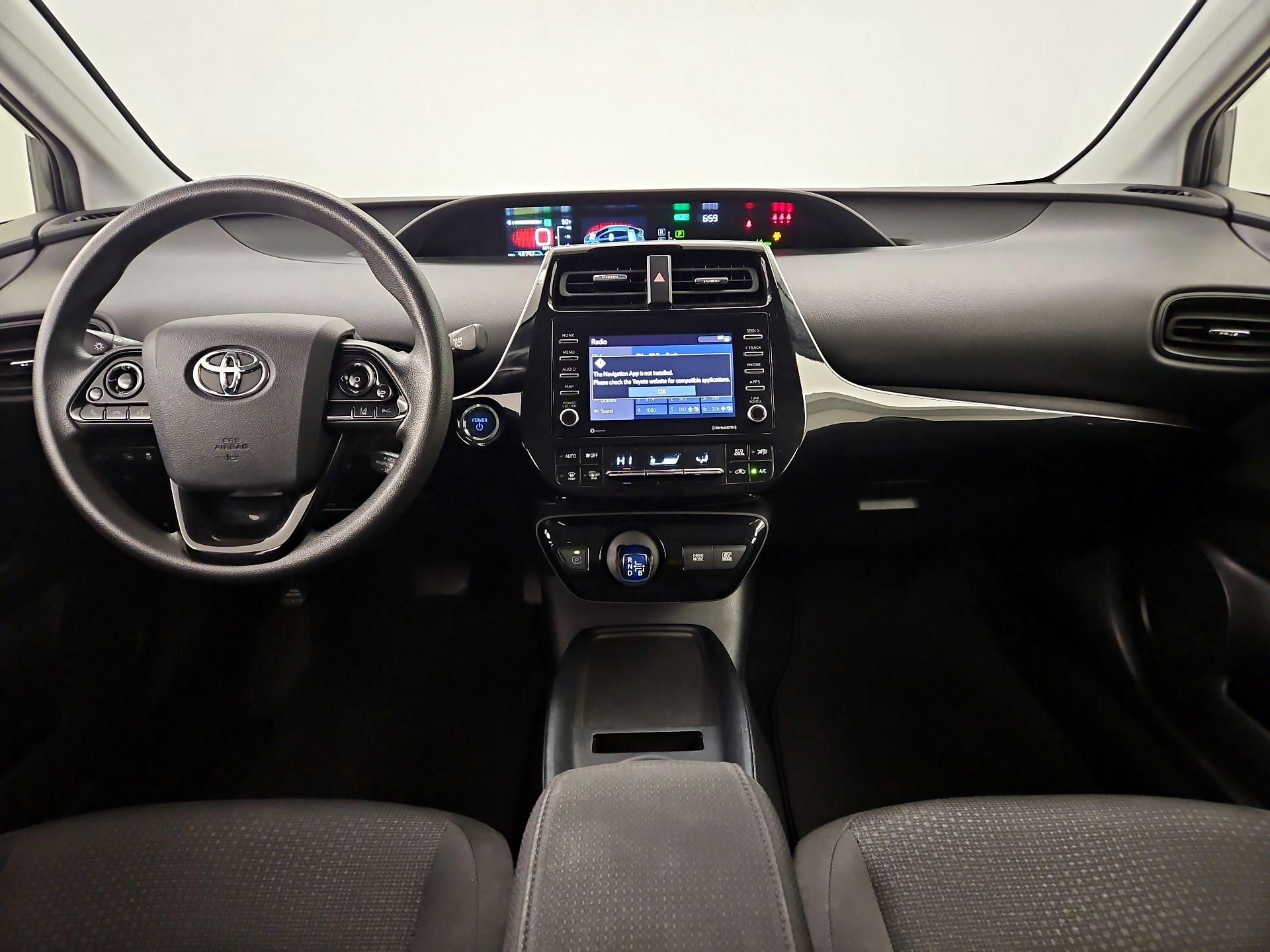 Thumbnail: 2022 Toyota Prius - 9