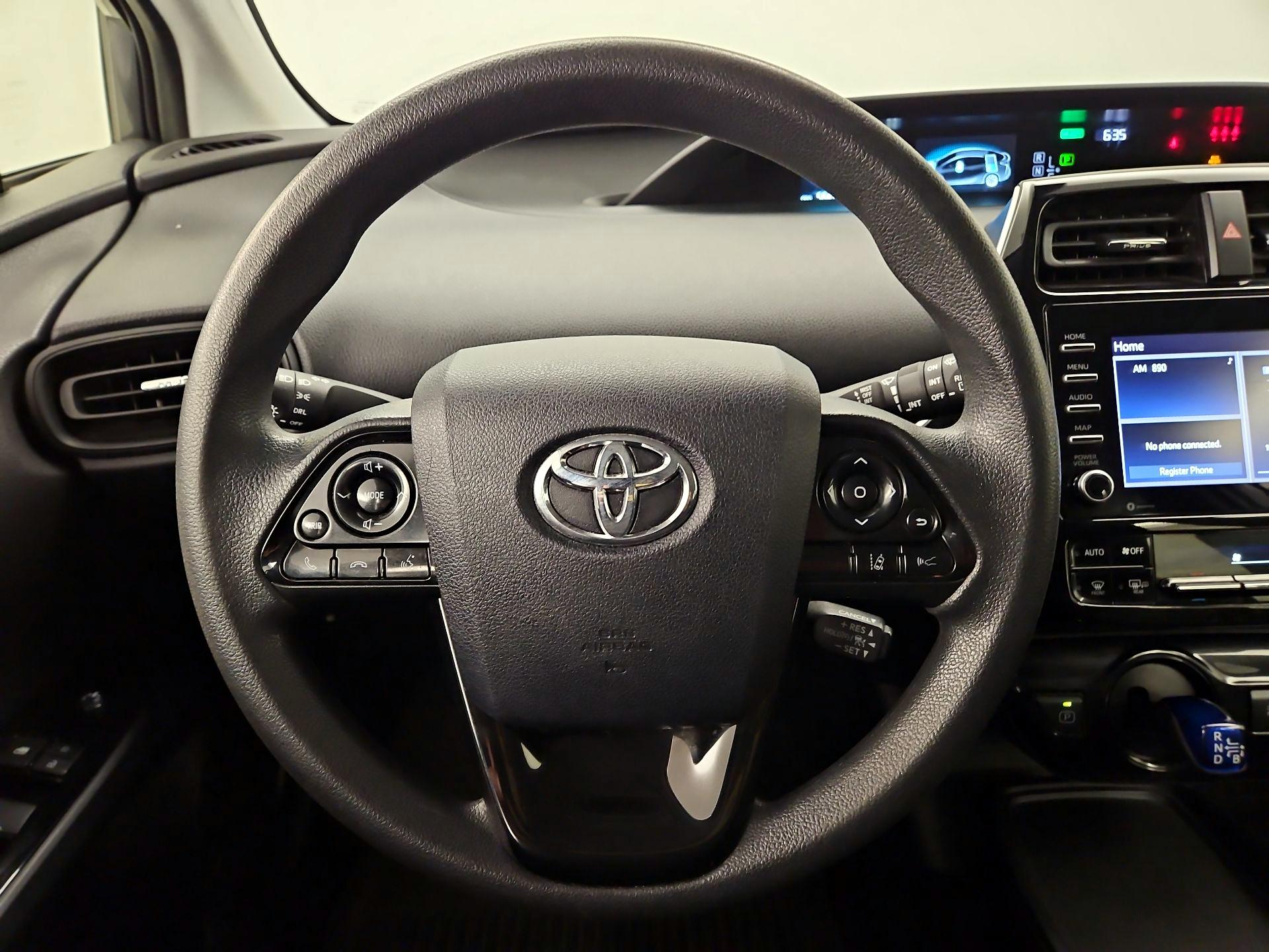 Thumbnail: 2022 Toyota Prius - 10