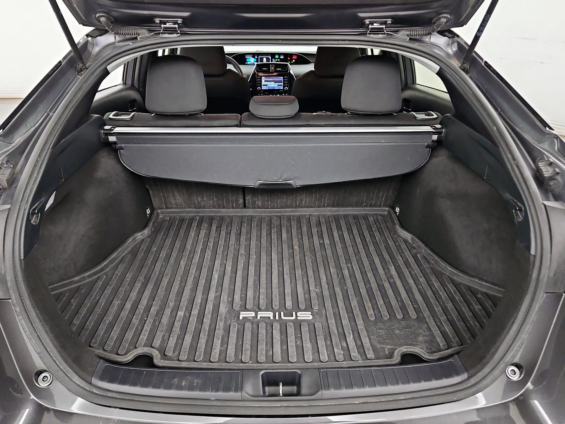 Thumbnail: 2022 Toyota Prius - 19