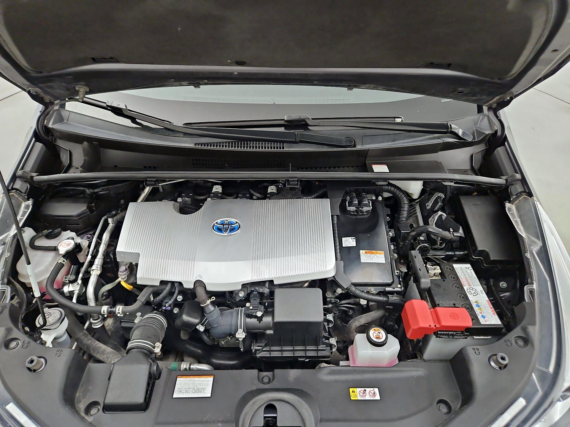 Thumbnail: 2022 Toyota Prius - 20