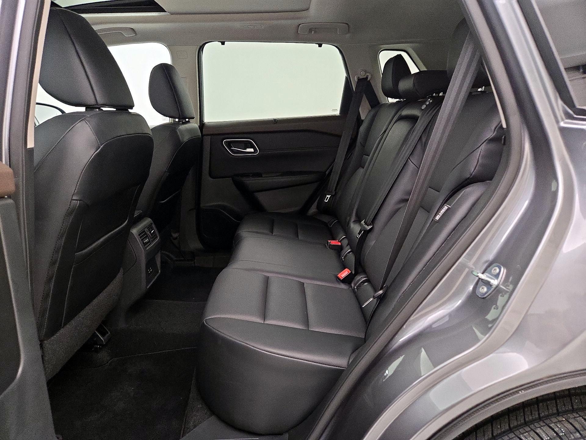 Thumbnail: 2021 Nissan Rogue - 20
