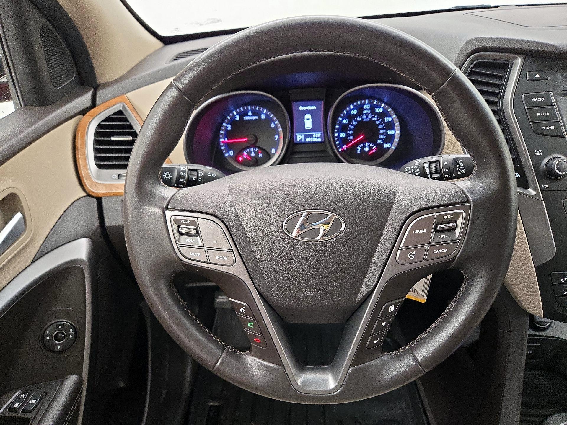 Thumbnail: 2014 Hyundai Santa Fe - 10