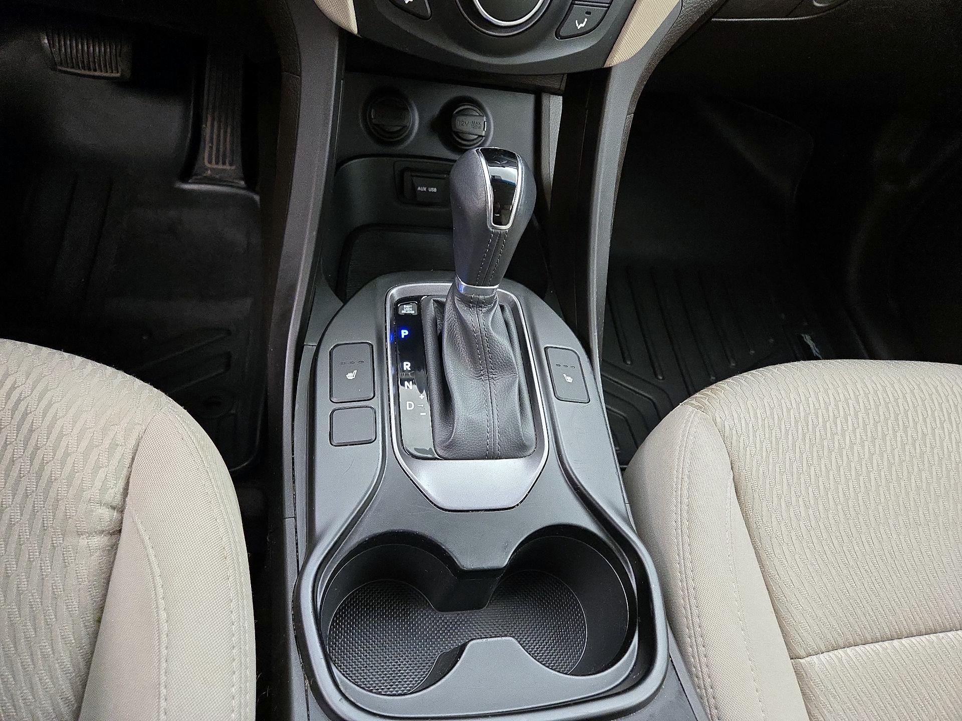 Thumbnail: 2014 Hyundai Santa Fe - 17