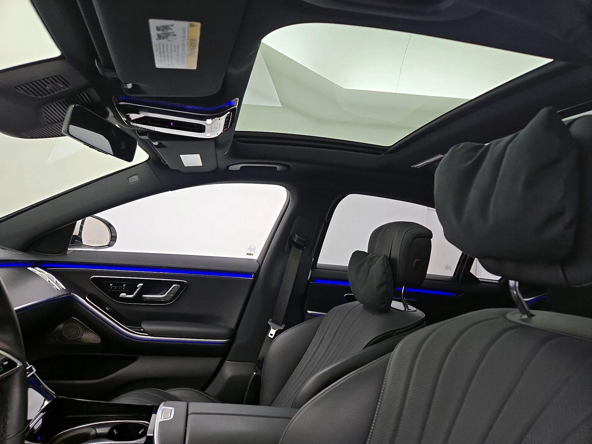 Thumbnail: 2023 Mercedes-Benz S-Class - 19