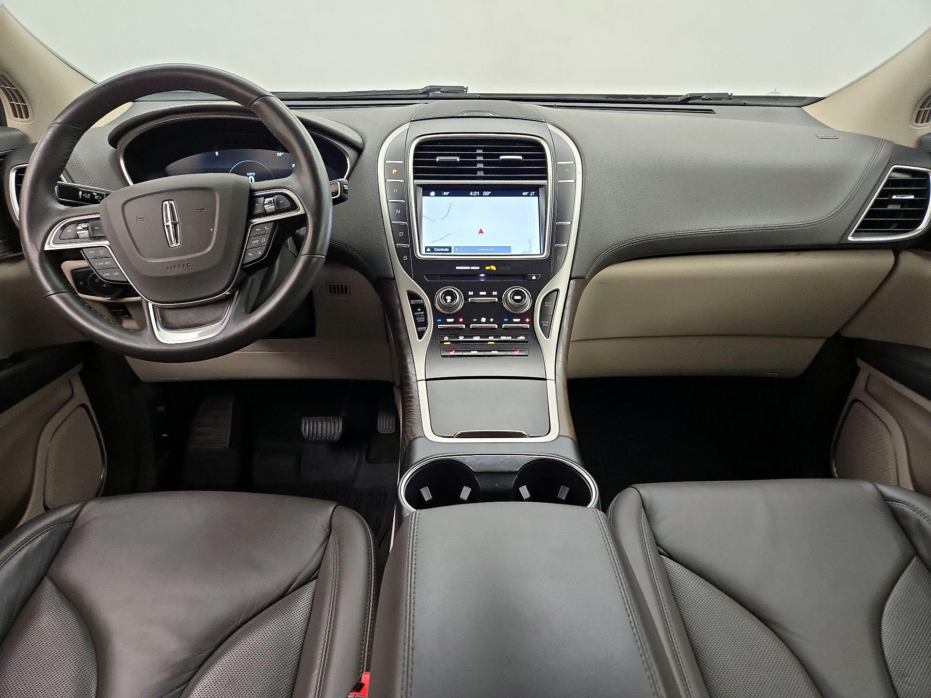 Thumbnail: 2019 Lincoln Nautilus - 9