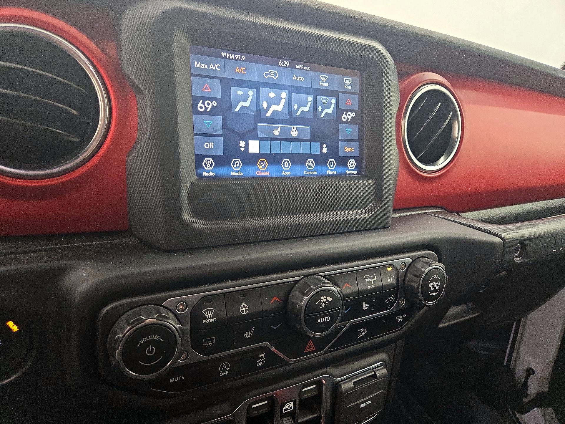 Thumbnail: 2021 Jeep Wrangler - 16