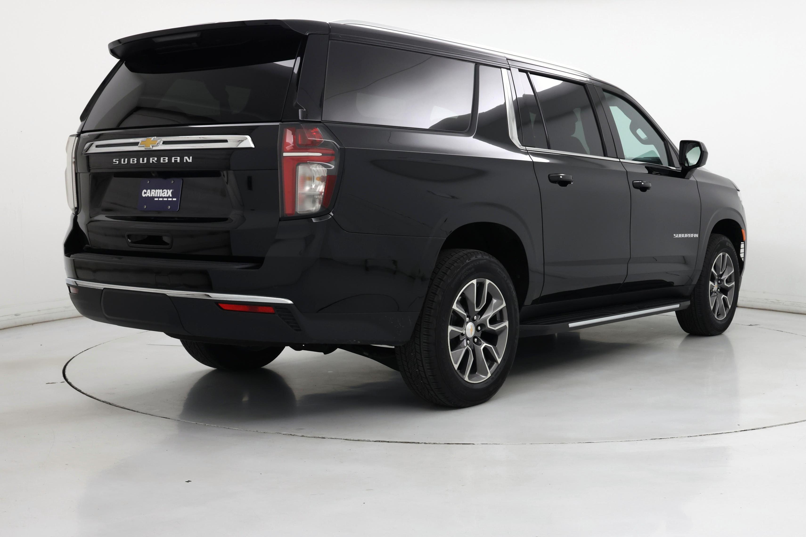Thumbnail: 2024 Chevrolet Suburban - 8