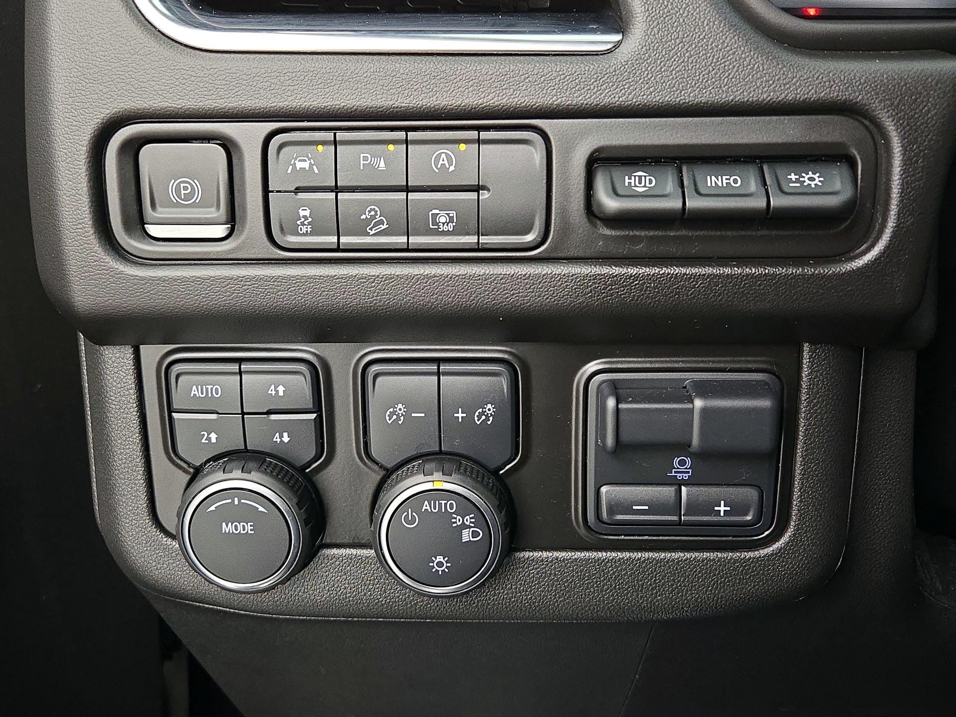 Thumbnail: 2024 Chevrolet Tahoe - 13