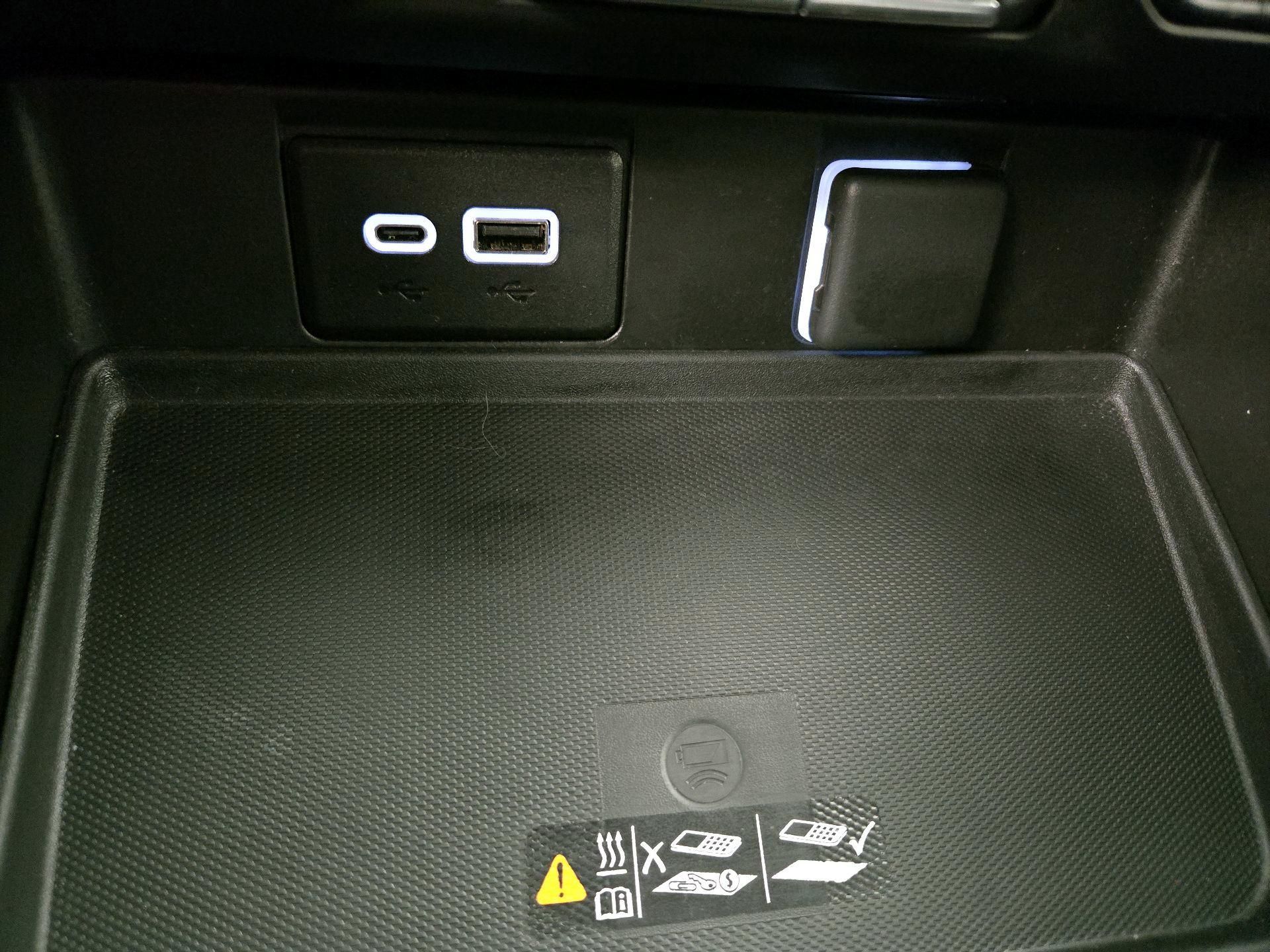 Thumbnail: 2024 Chevrolet Tahoe - 18