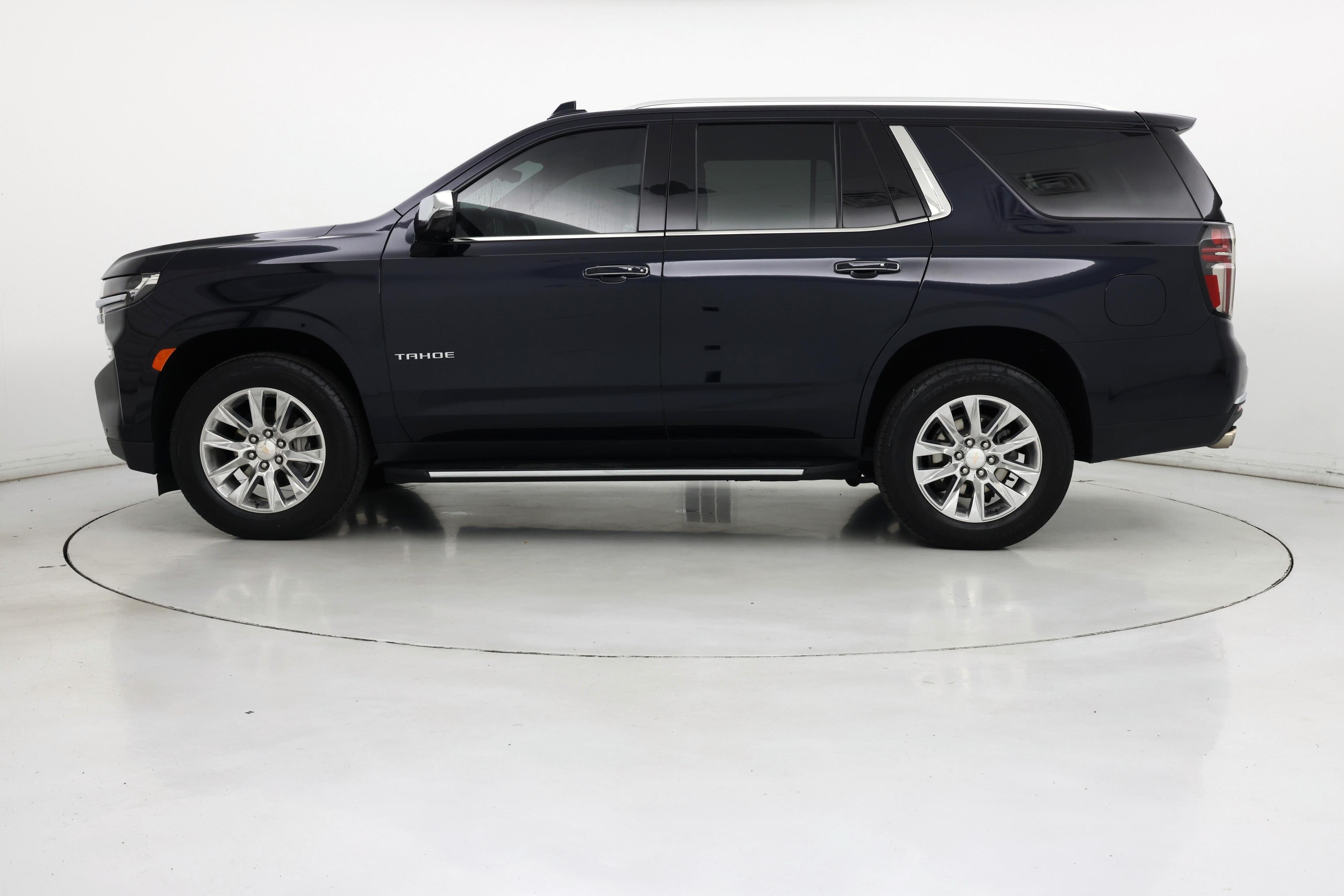 Thumbnail: 2024 Chevrolet Tahoe - 3