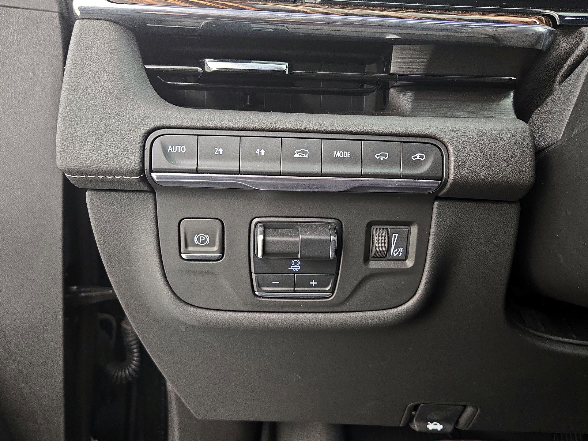 Thumbnail: 2024 Cadillac Escalade - 13