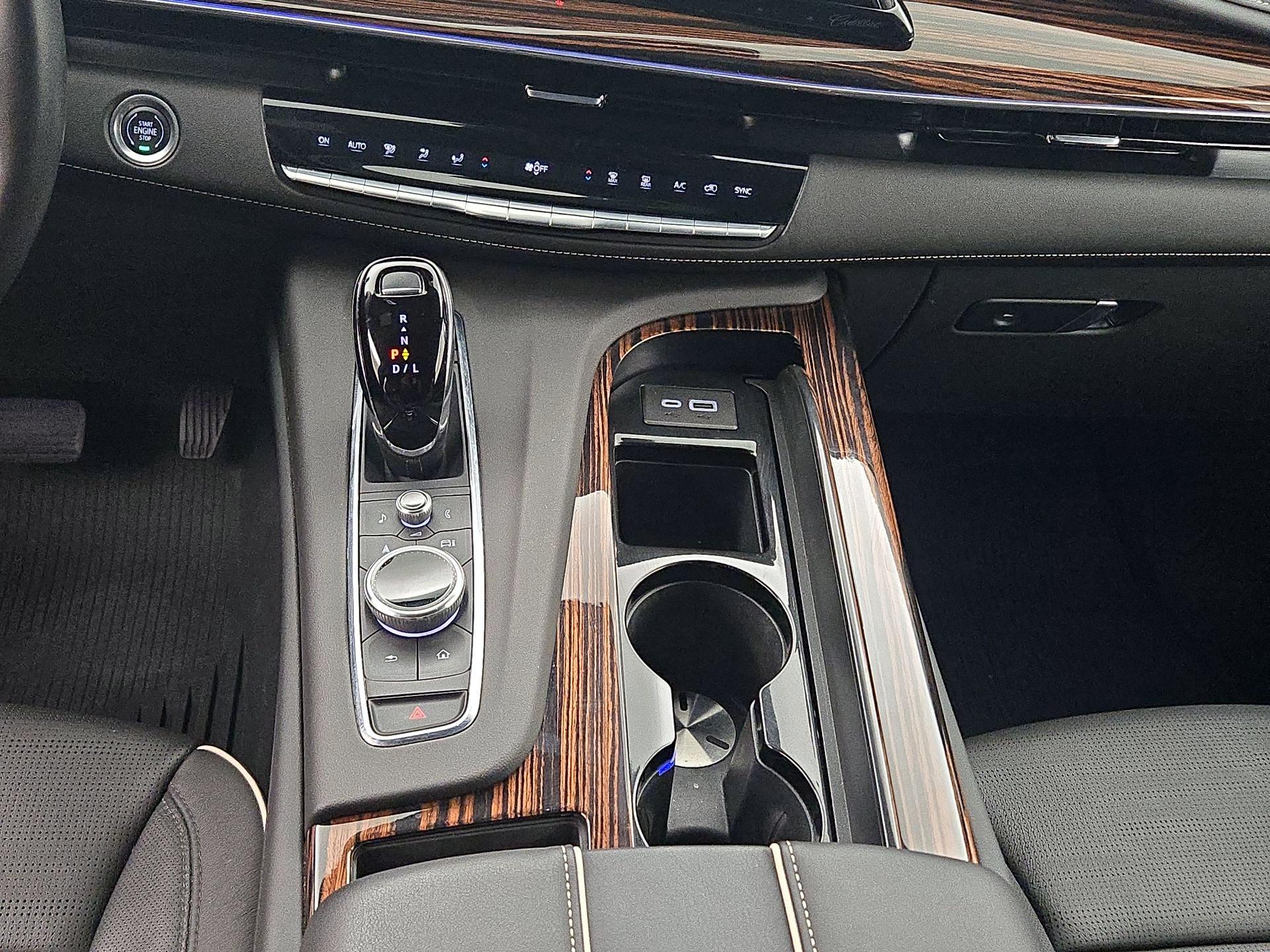 Thumbnail: 2024 Cadillac Escalade - 18