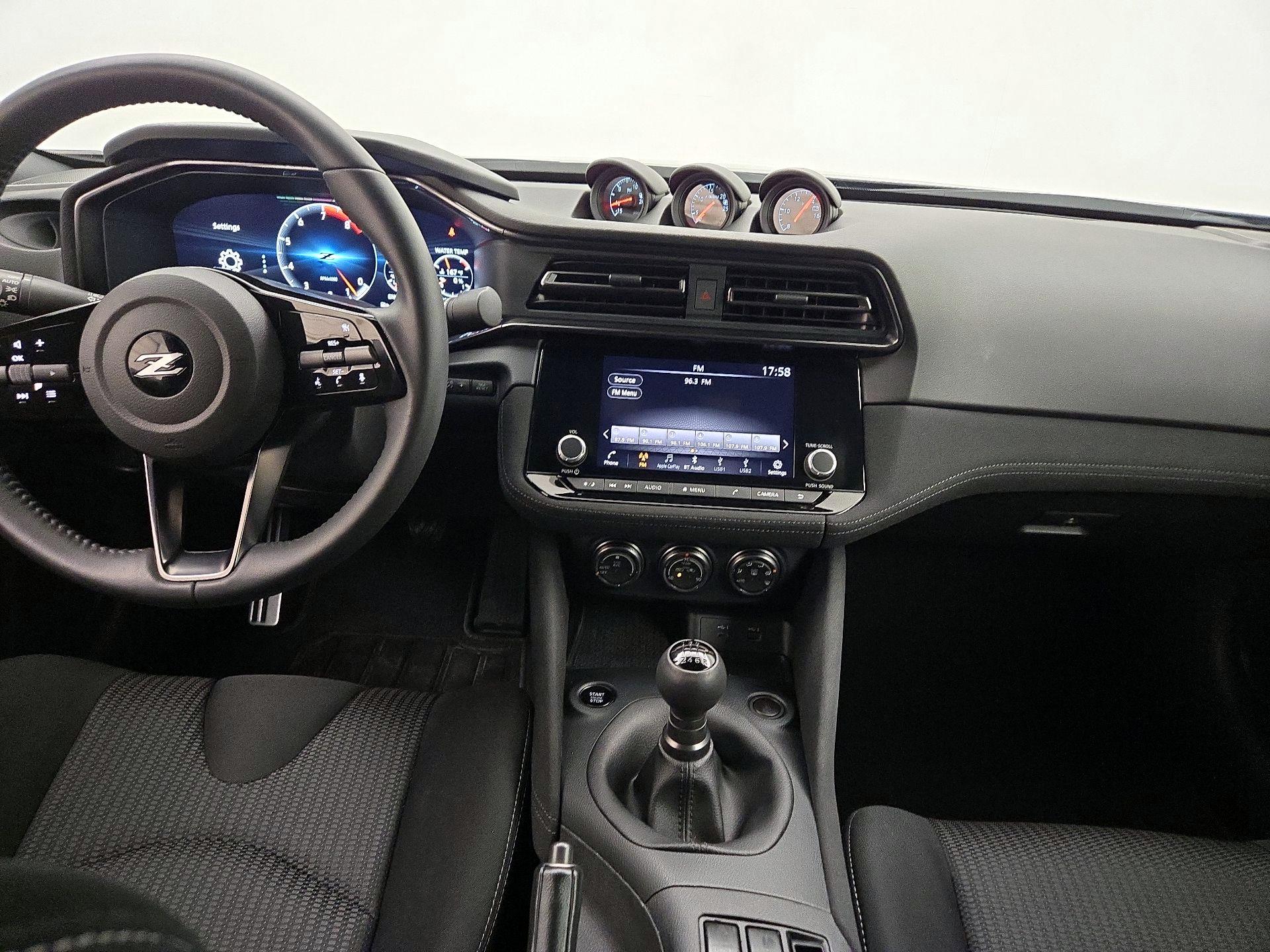 Thumbnail: 2024 Nissan Z - 9