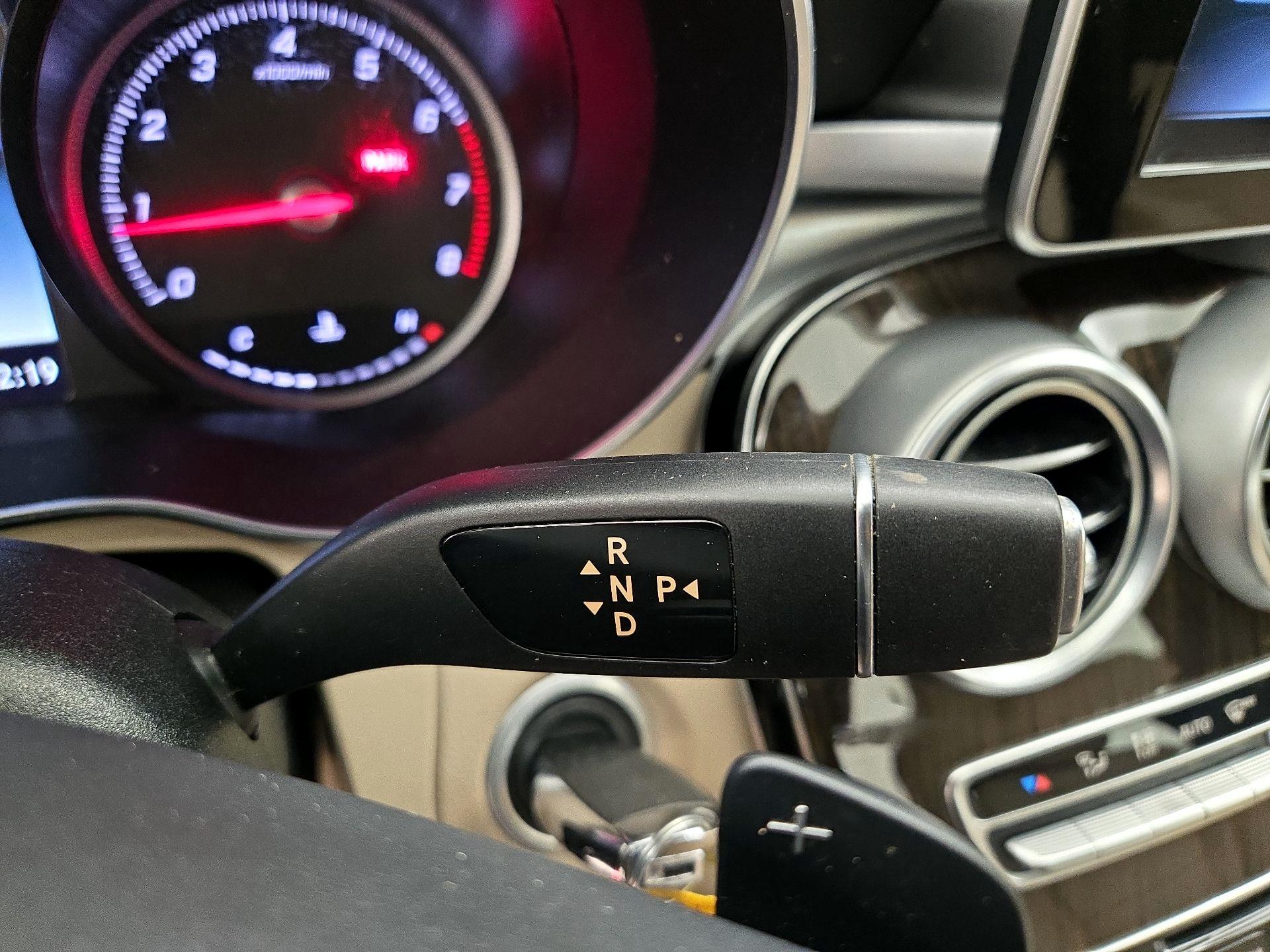 Thumbnail: 2018 Mercedes-Benz C-Class - 17