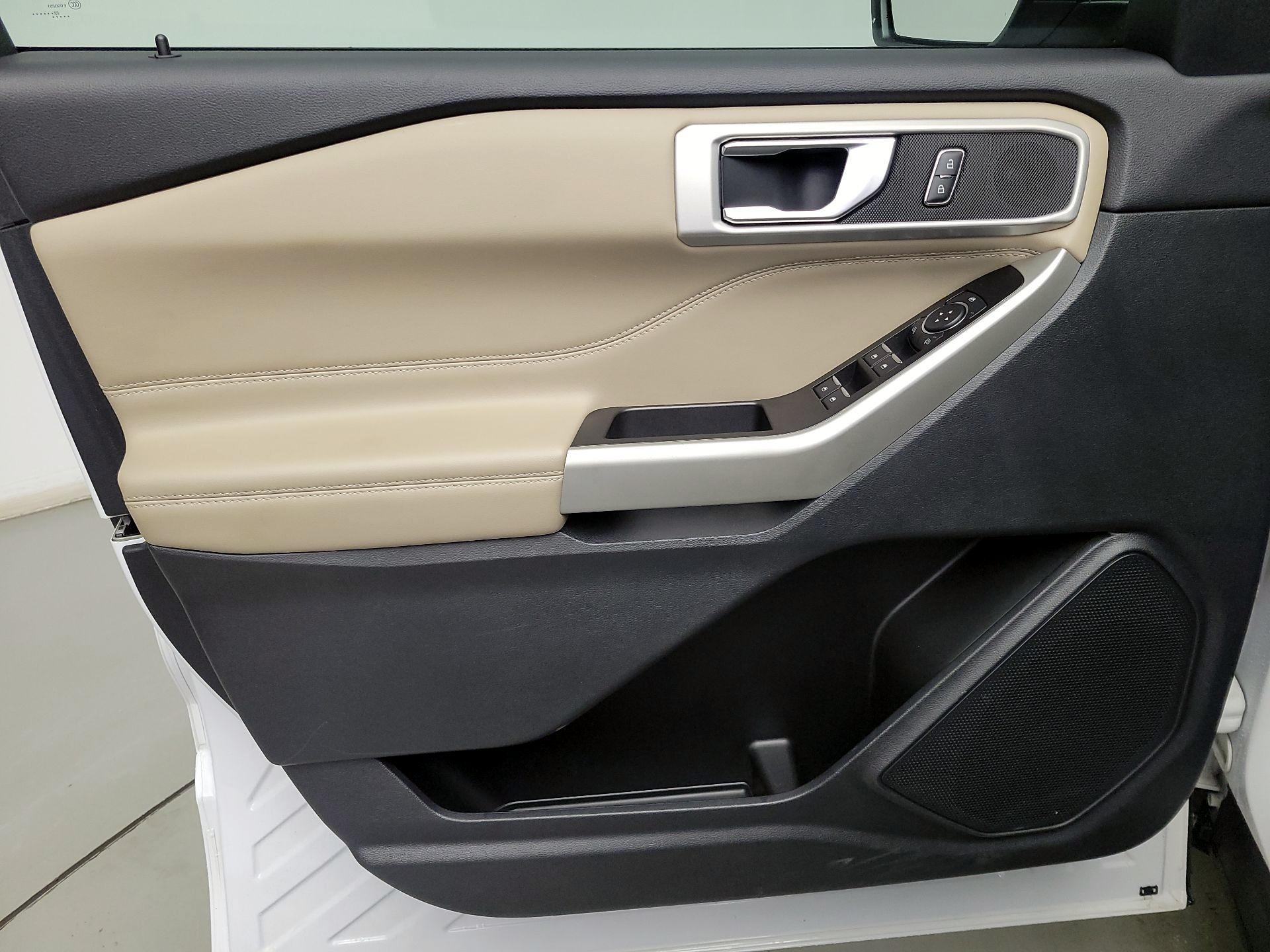 Thumbnail: 2022 Ford Explorer - 12