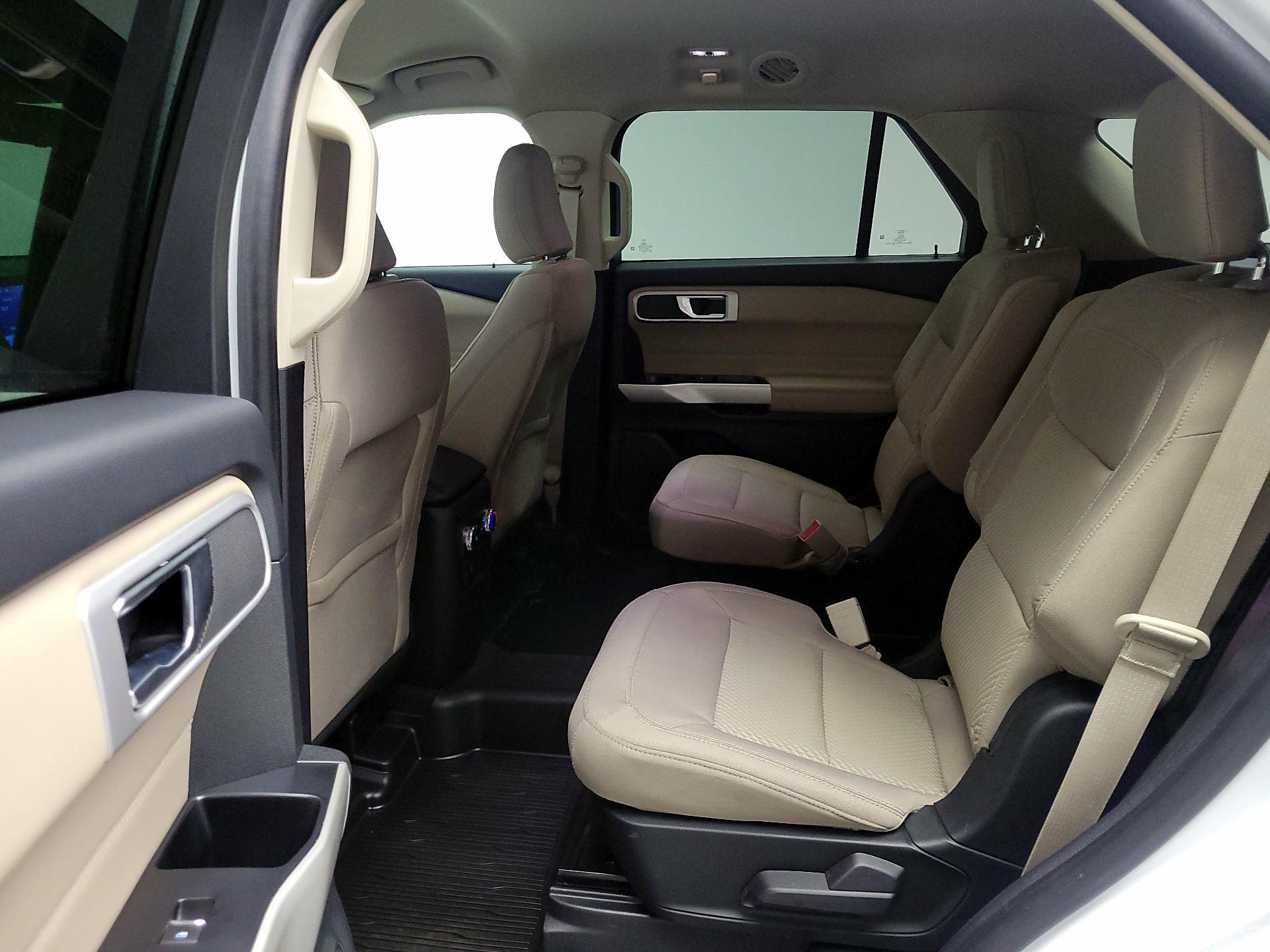 Thumbnail: 2022 Ford Explorer - 19