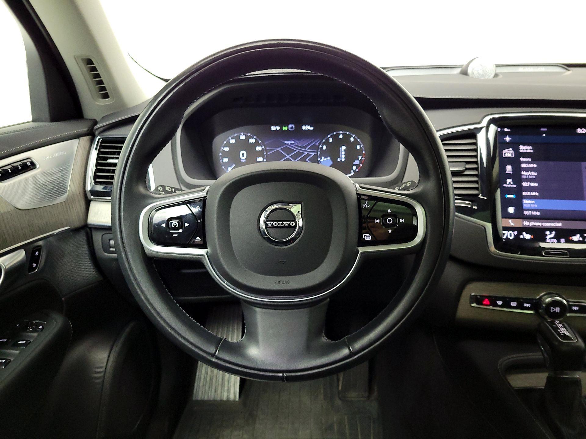 Thumbnail: 2022 Volvo XC90 - 10