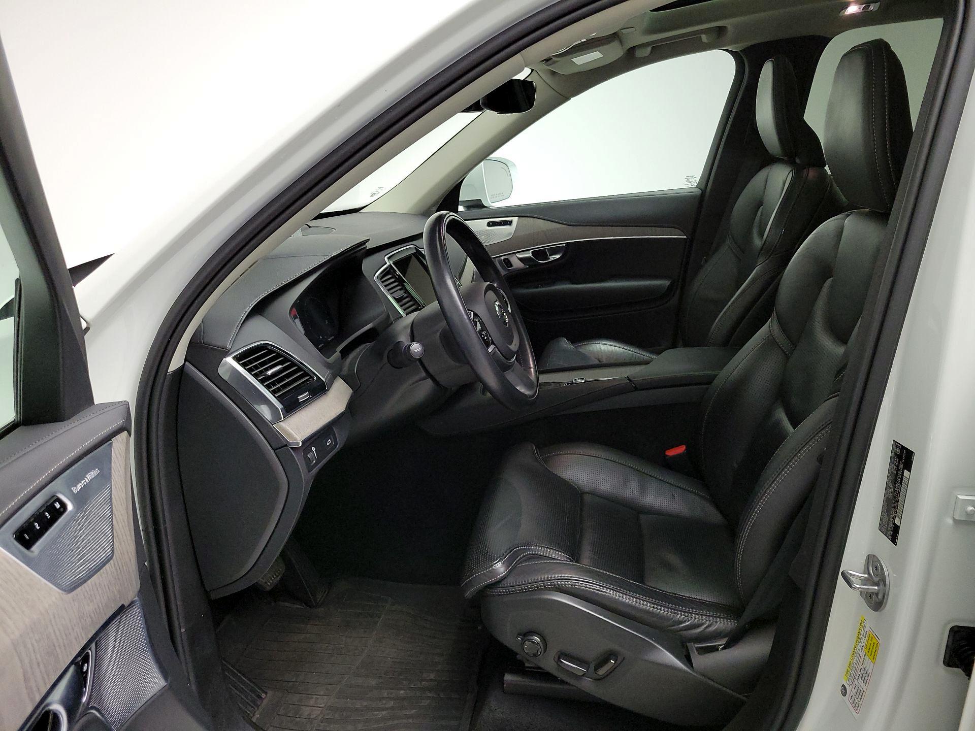 Thumbnail: 2022 Volvo XC90 - 11