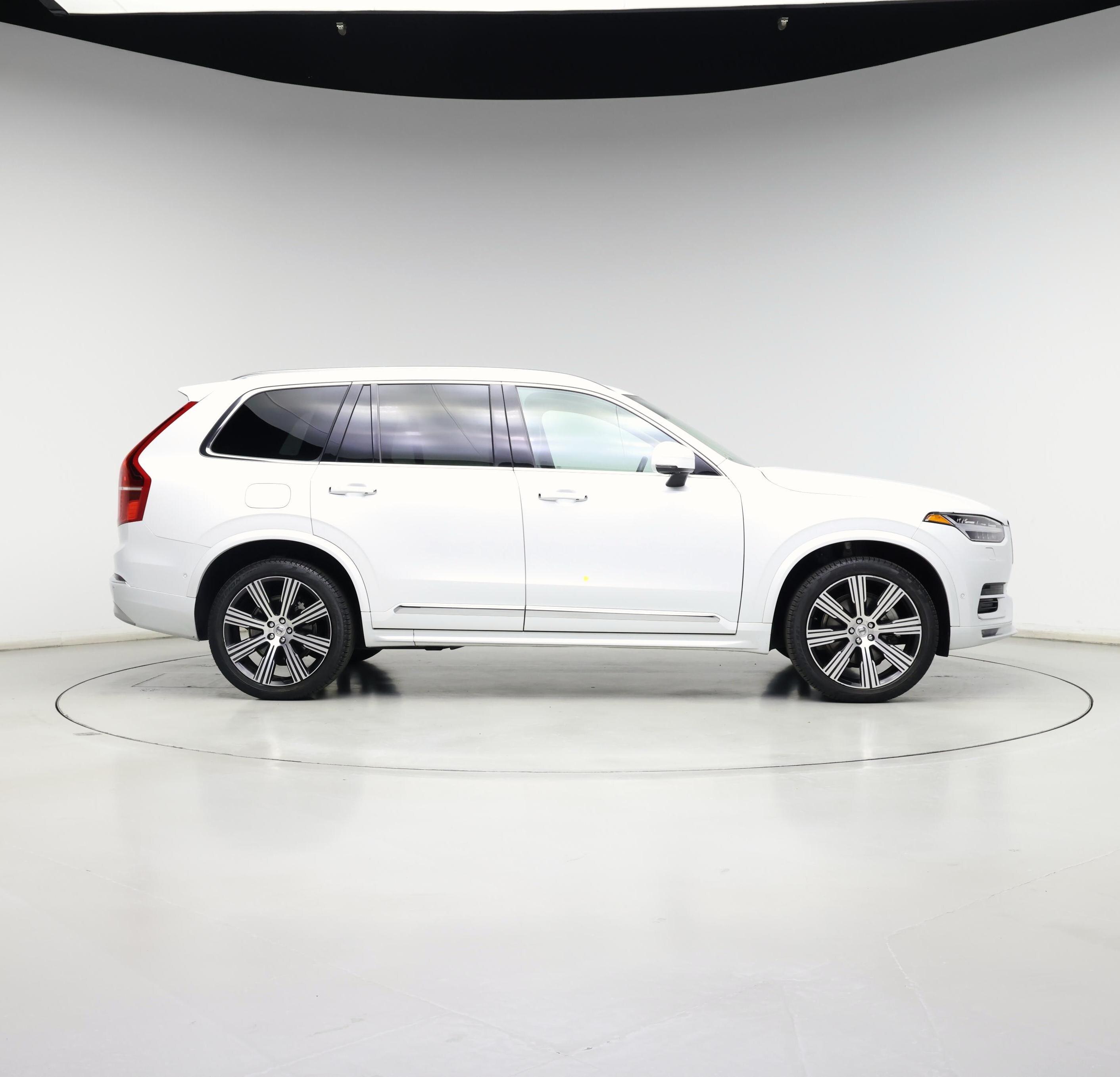Thumbnail: 2022 Volvo XC90 - 7