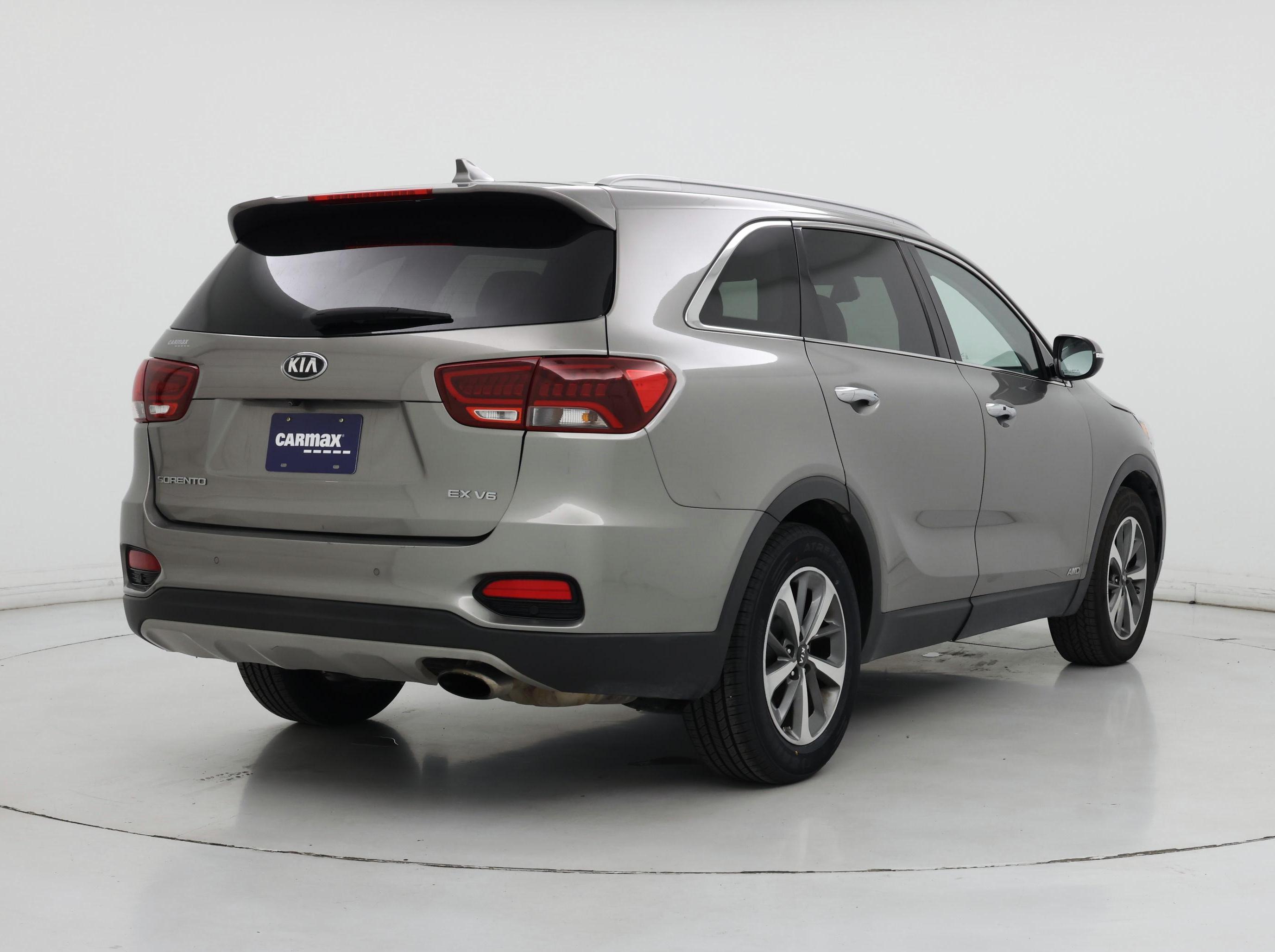 Thumbnail: 2019 Kia Sorento - 8