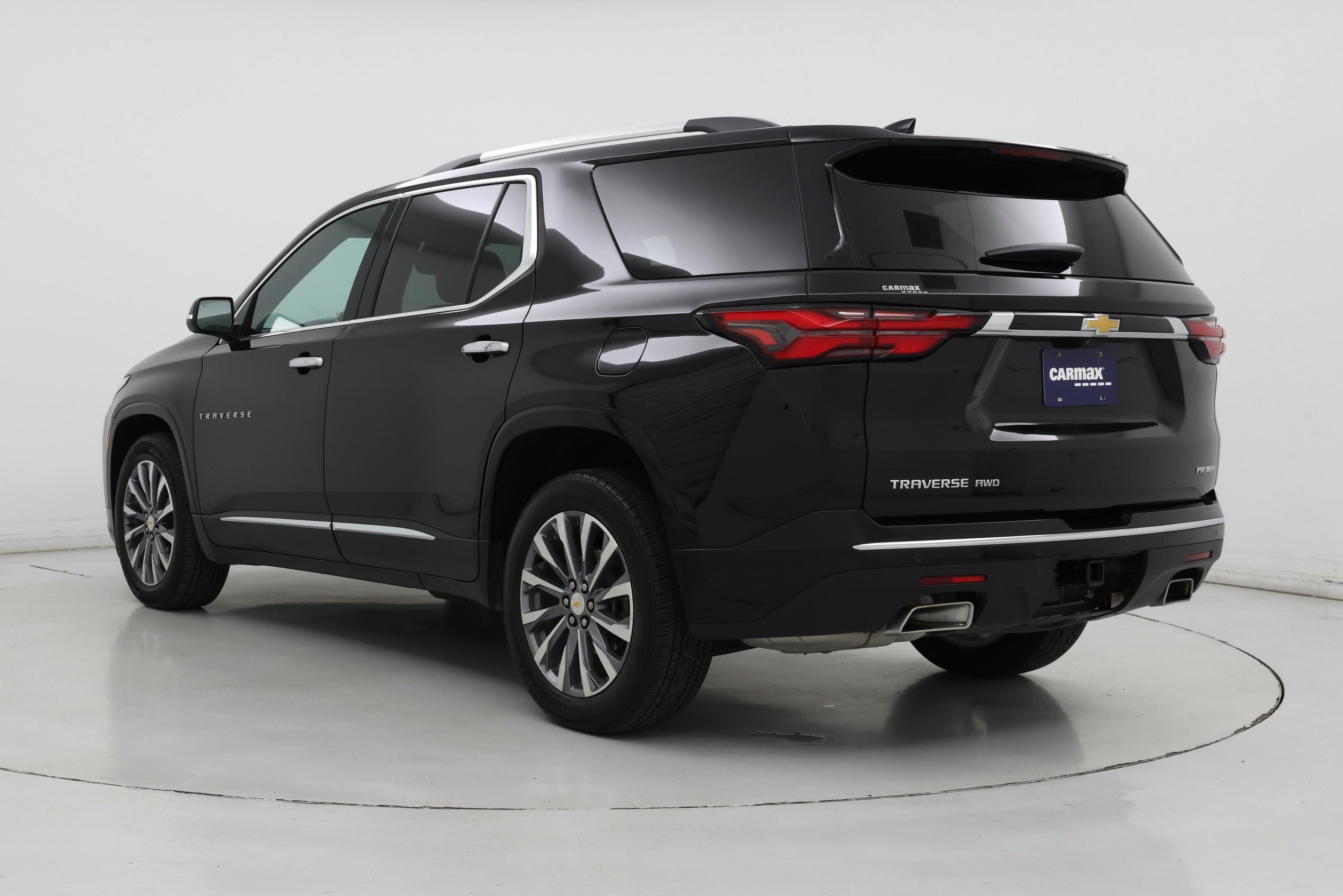 Thumbnail: 2023 Chevrolet Traverse - 2
