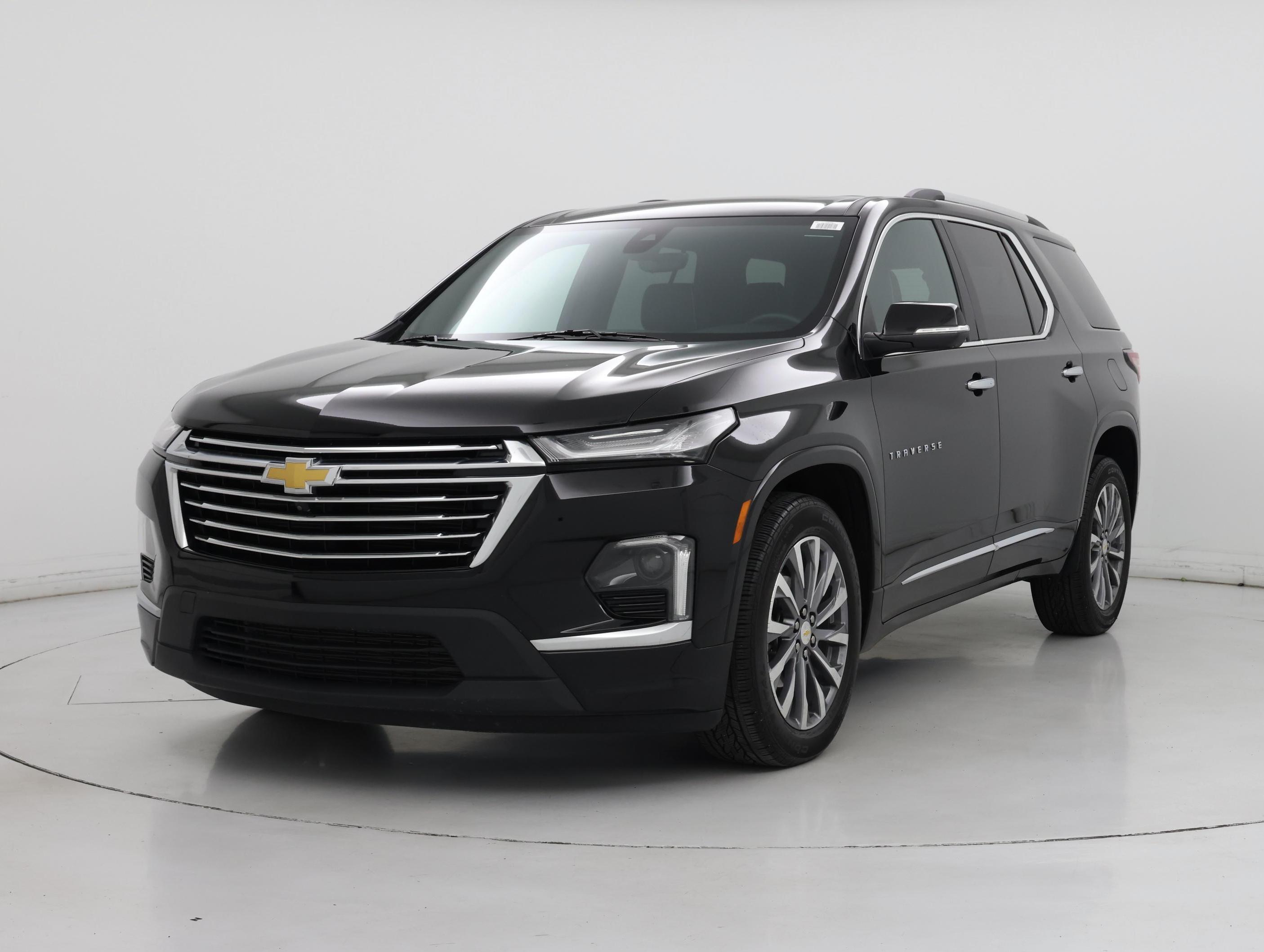 Thumbnail: 2023 Chevrolet Traverse - 4