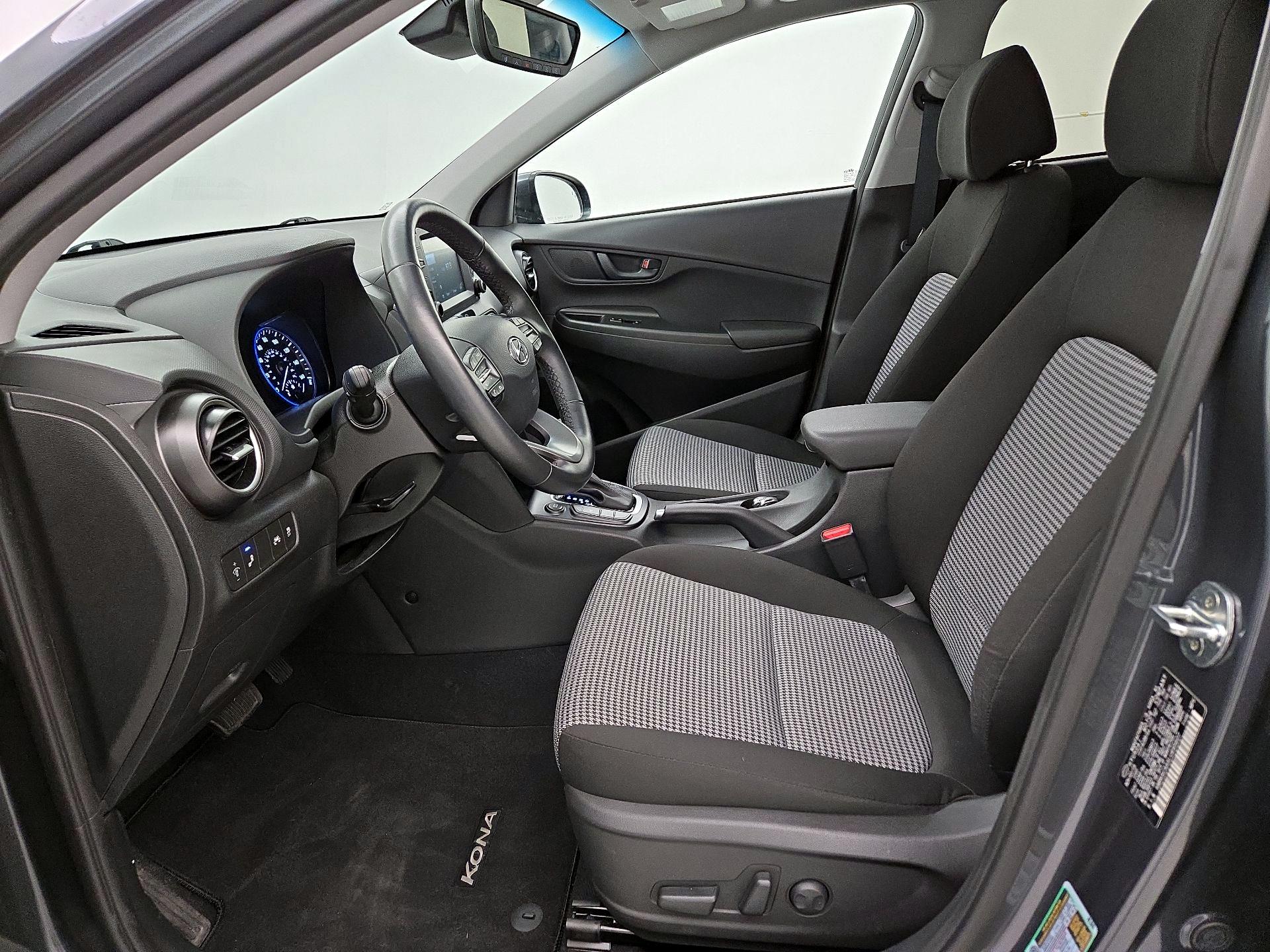 Thumbnail: 2020 Hyundai Kona - 11