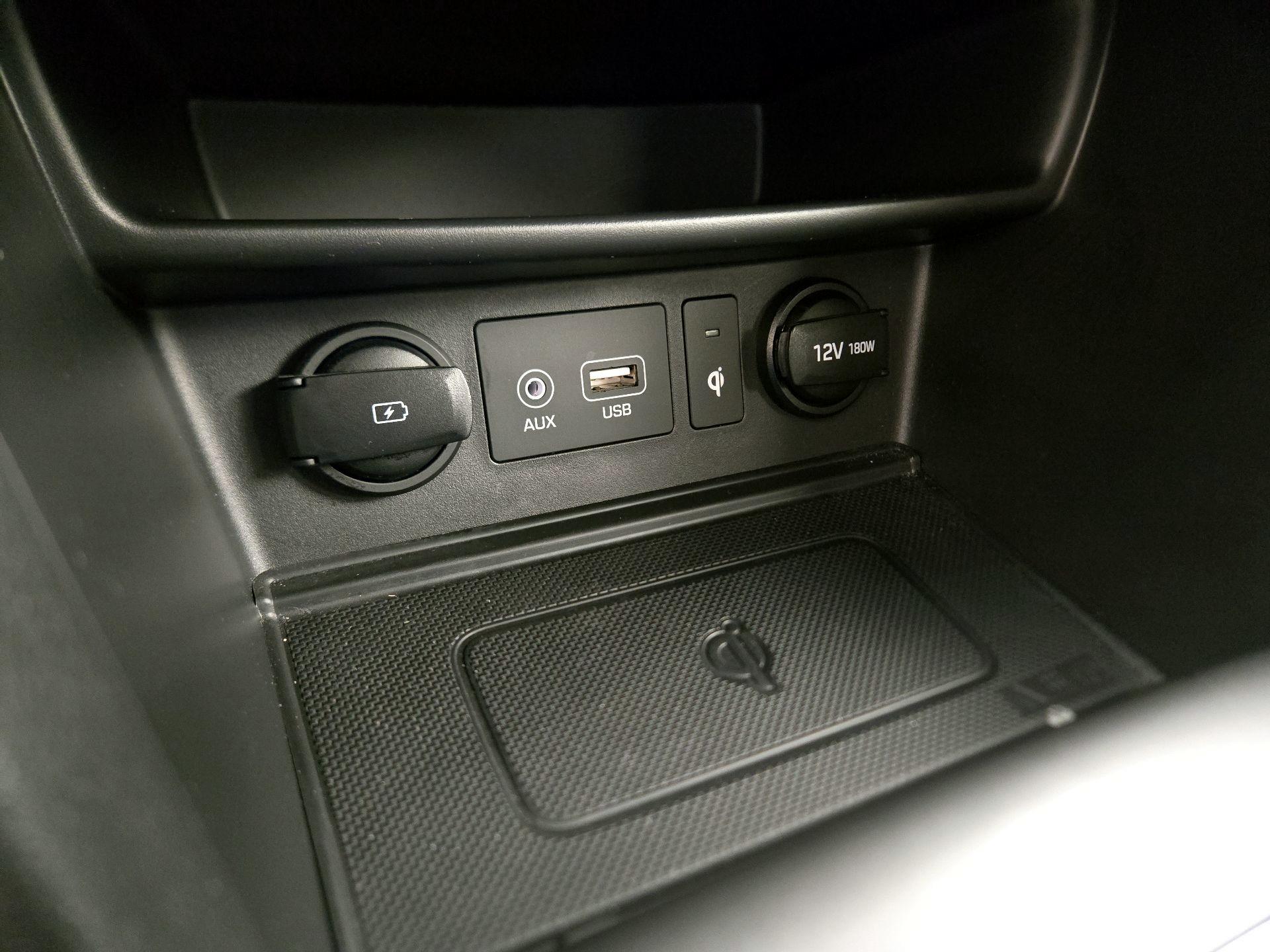 Thumbnail: 2020 Hyundai Kona - 18