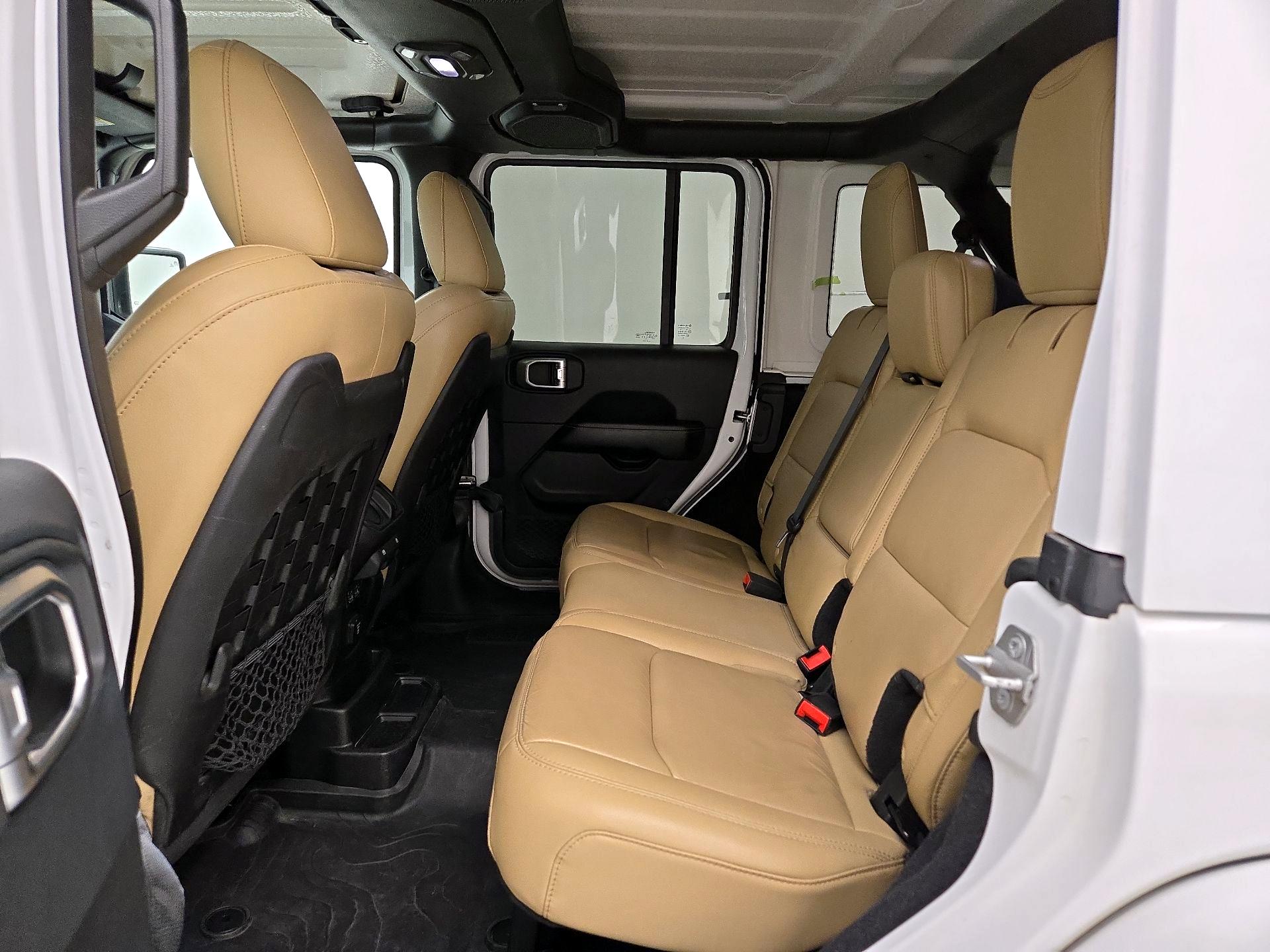 Thumbnail: 2018 Jeep Wrangler - 20