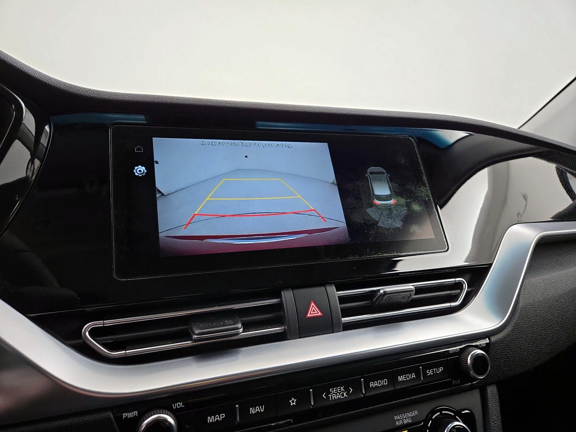 Thumbnail: 2020 Kia Niro - 15