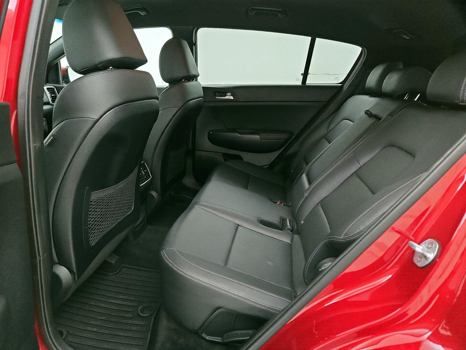 Thumbnail: 2020 Kia Sportage - 19