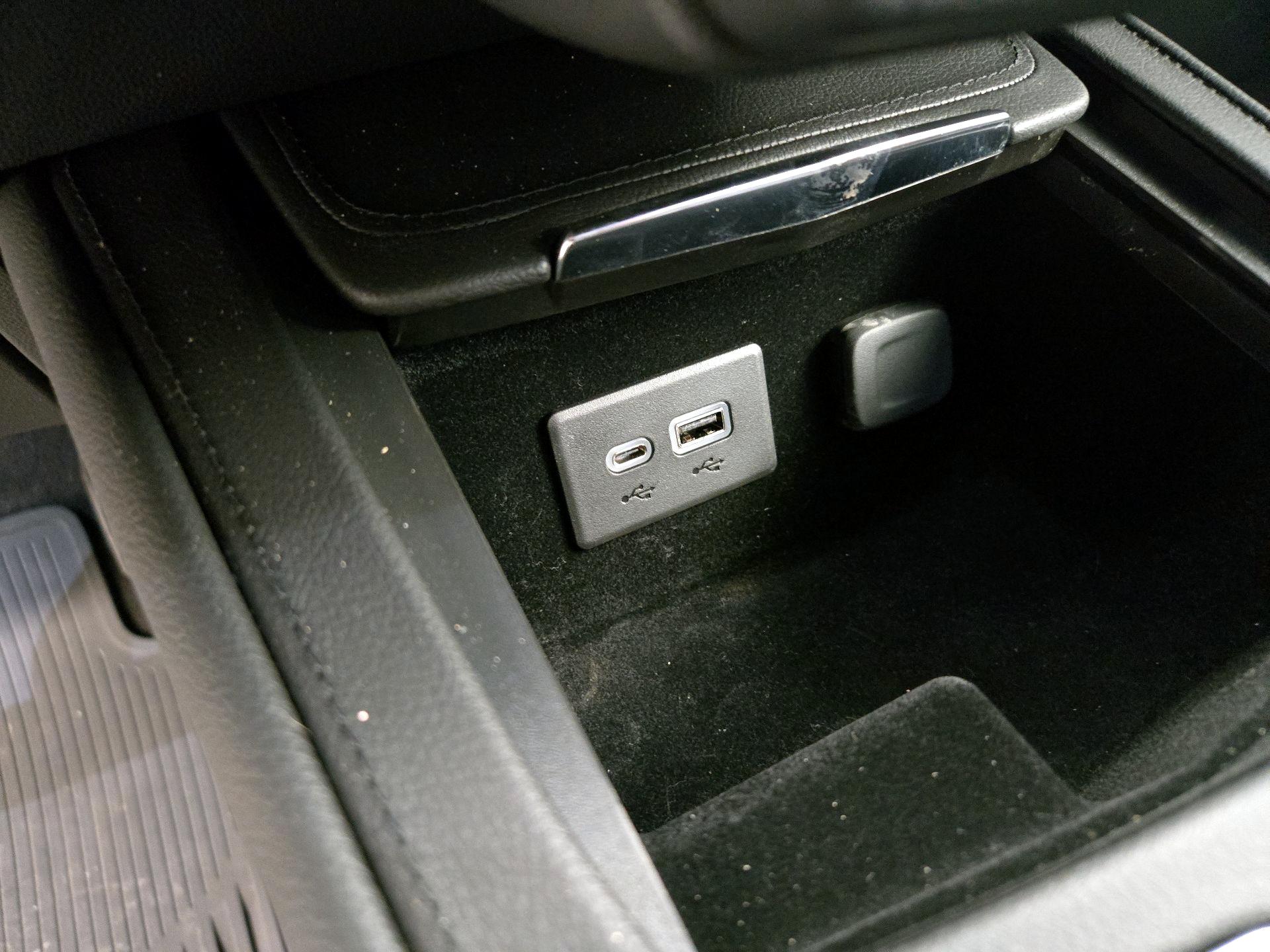 Thumbnail: 2020 Cadillac XT4 - 18