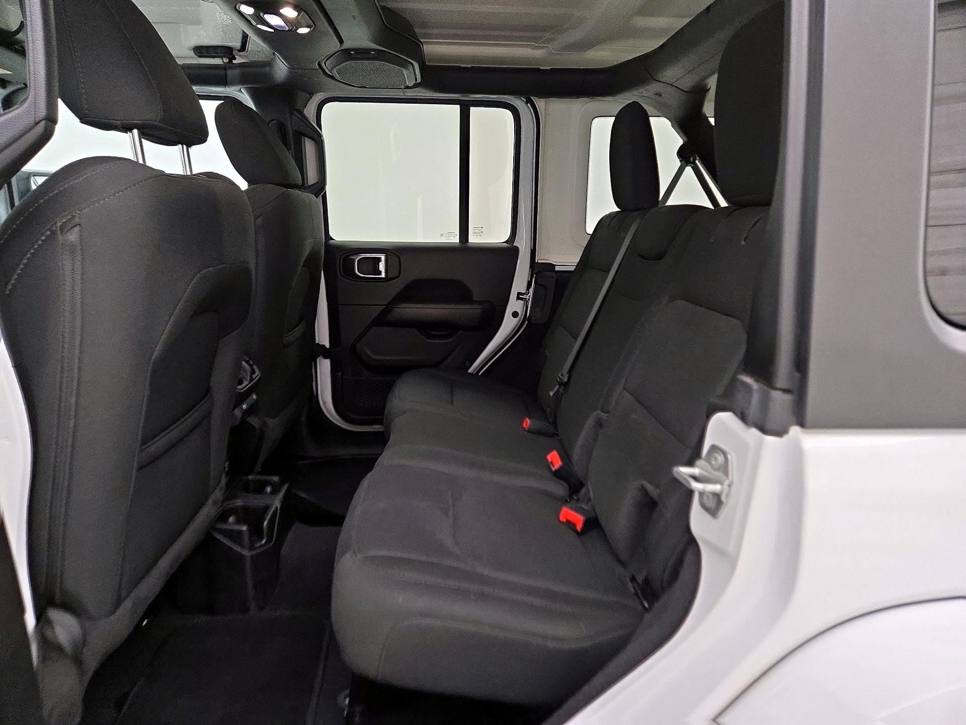 Thumbnail: 2020 Jeep Wrangler - 20