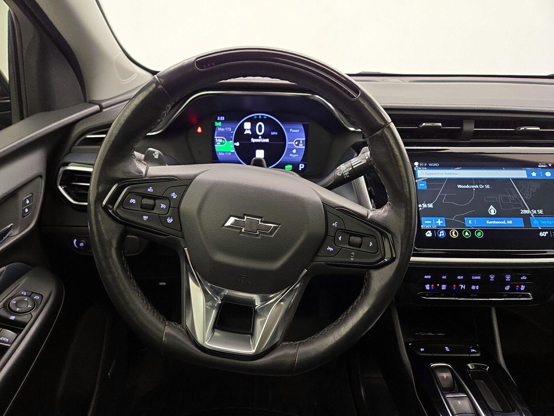 Thumbnail: 2023 Chevrolet Bolt EUV - 10