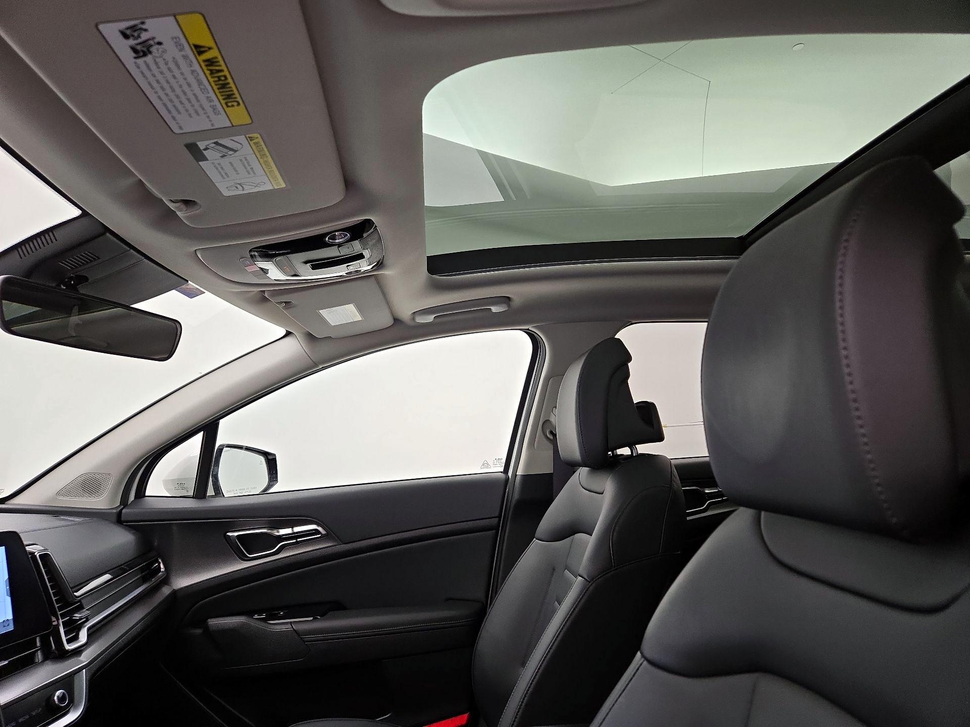 Thumbnail: 2023 Kia Sportage - 20