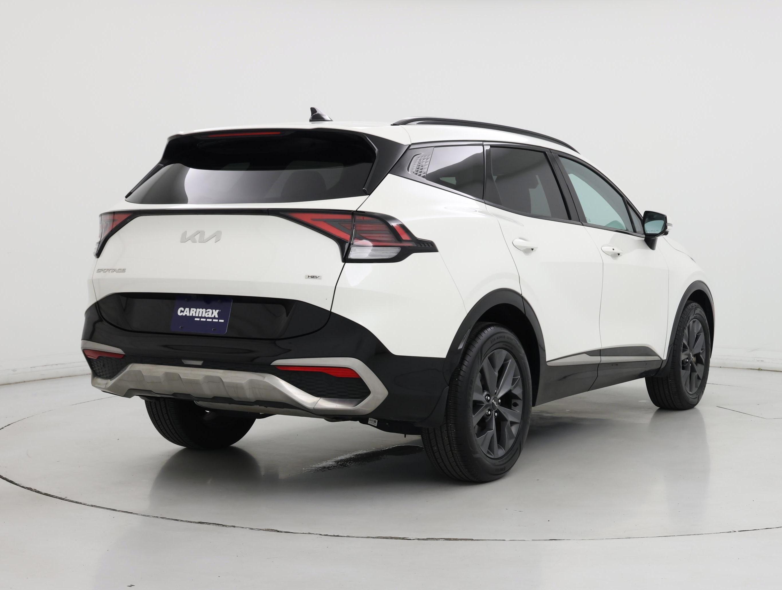 Thumbnail: 2023 Kia Sportage - 8