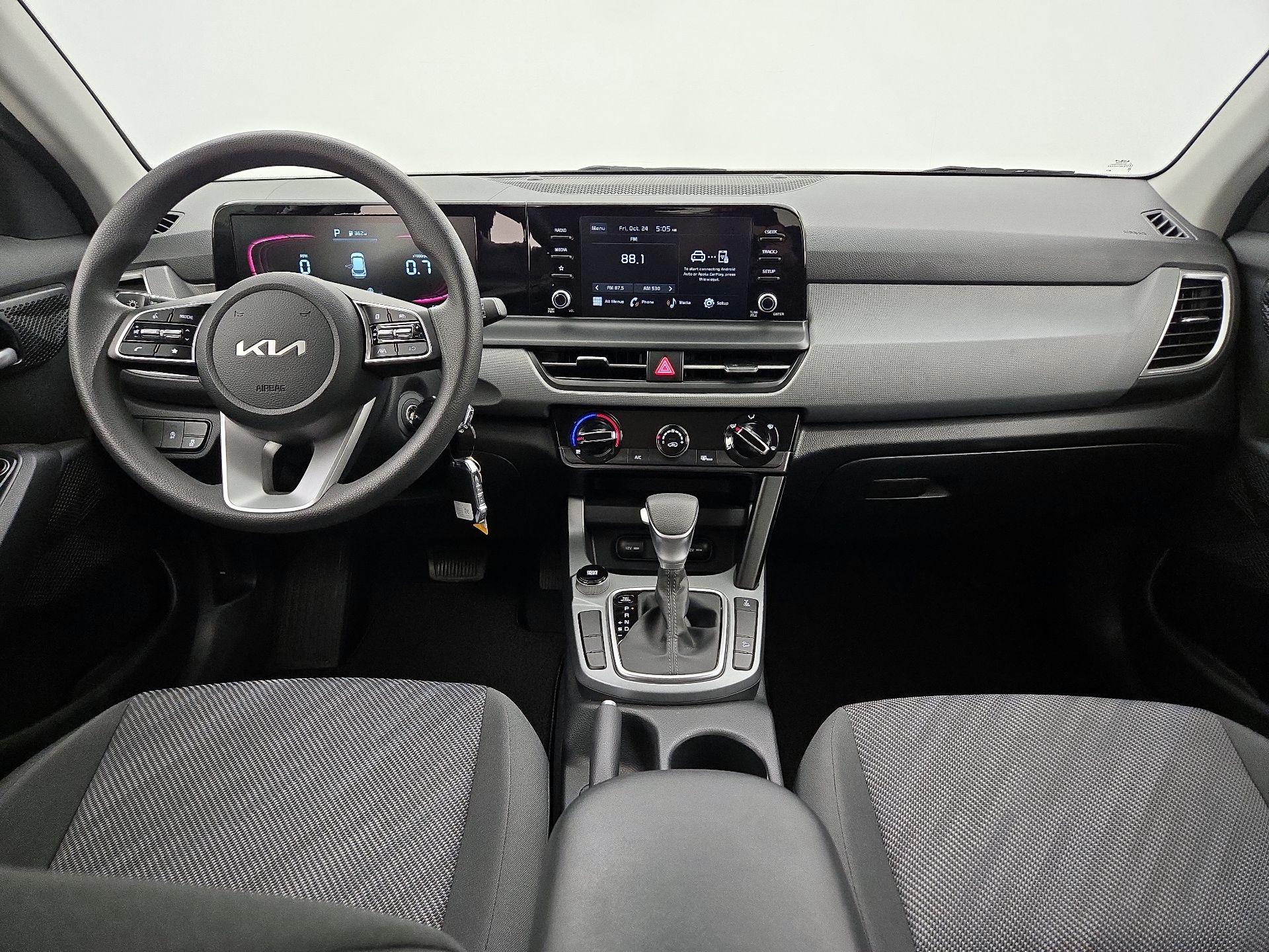 Thumbnail: 2024 Kia Seltos - 9