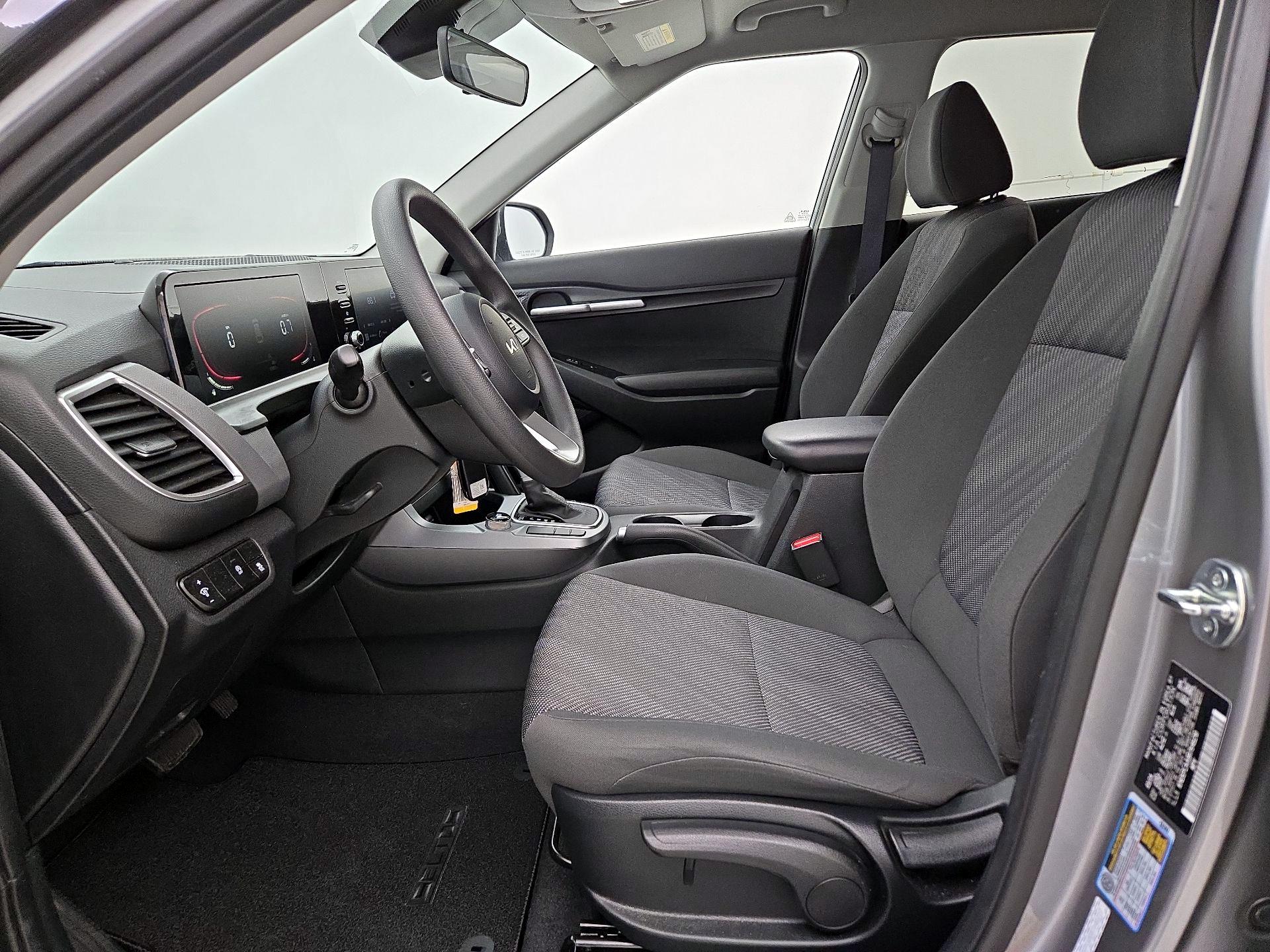 Thumbnail: 2024 Kia Seltos - 11